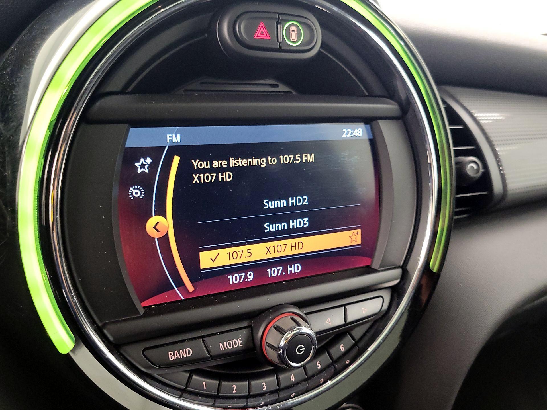 Thumbnail: 2021 MINI Cooper Hardtop - 15