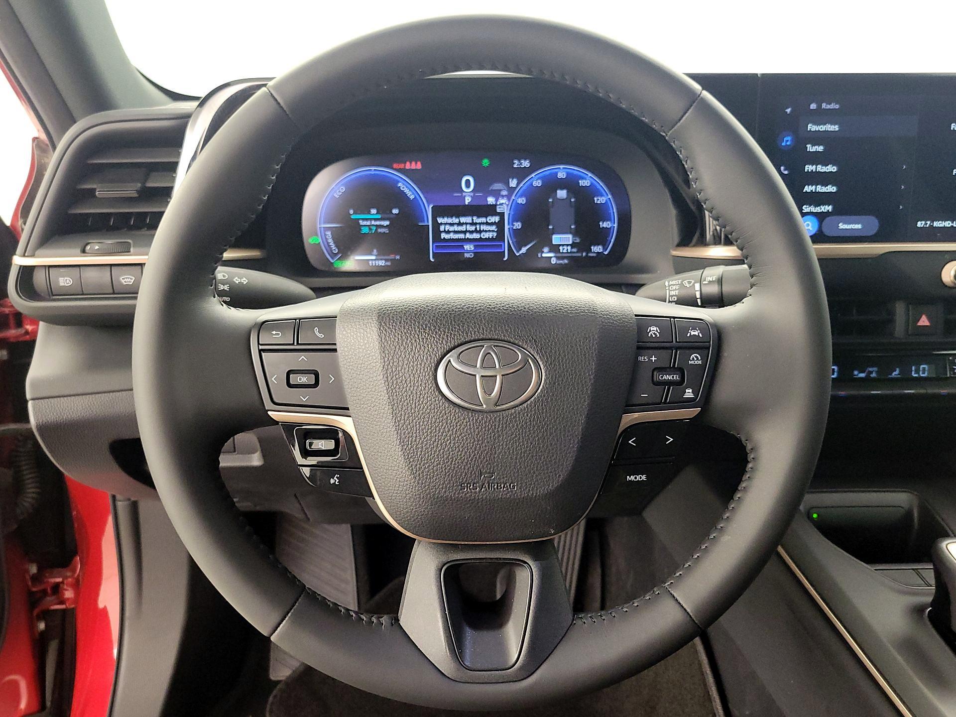 Thumbnail: 2023 Toyota Crown - 10