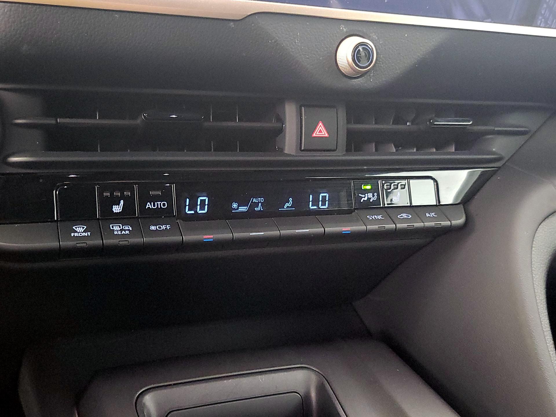 Thumbnail: 2023 Toyota Crown - 16