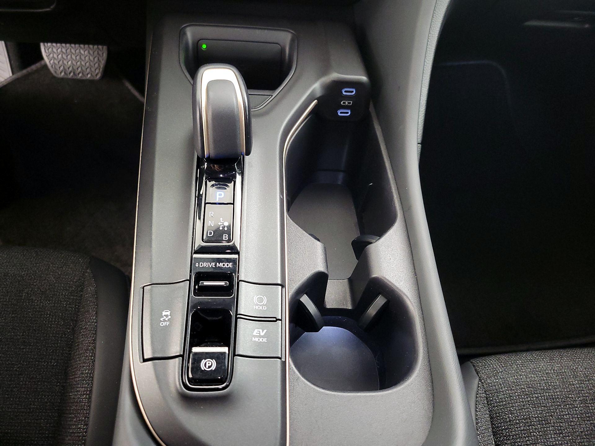 Thumbnail: 2023 Toyota Crown - 17