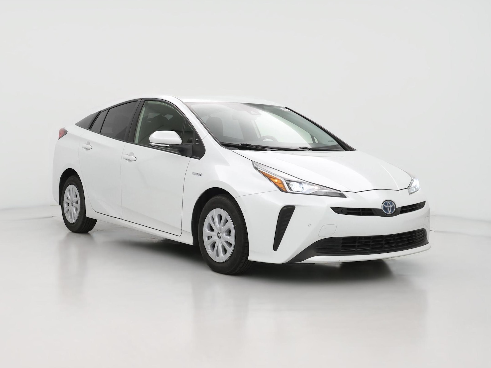 2022 Toyota Prius LE