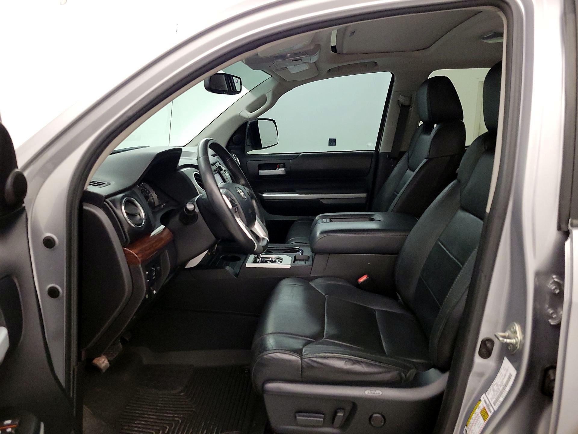 Thumbnail: 2016 Toyota Tundra - 11