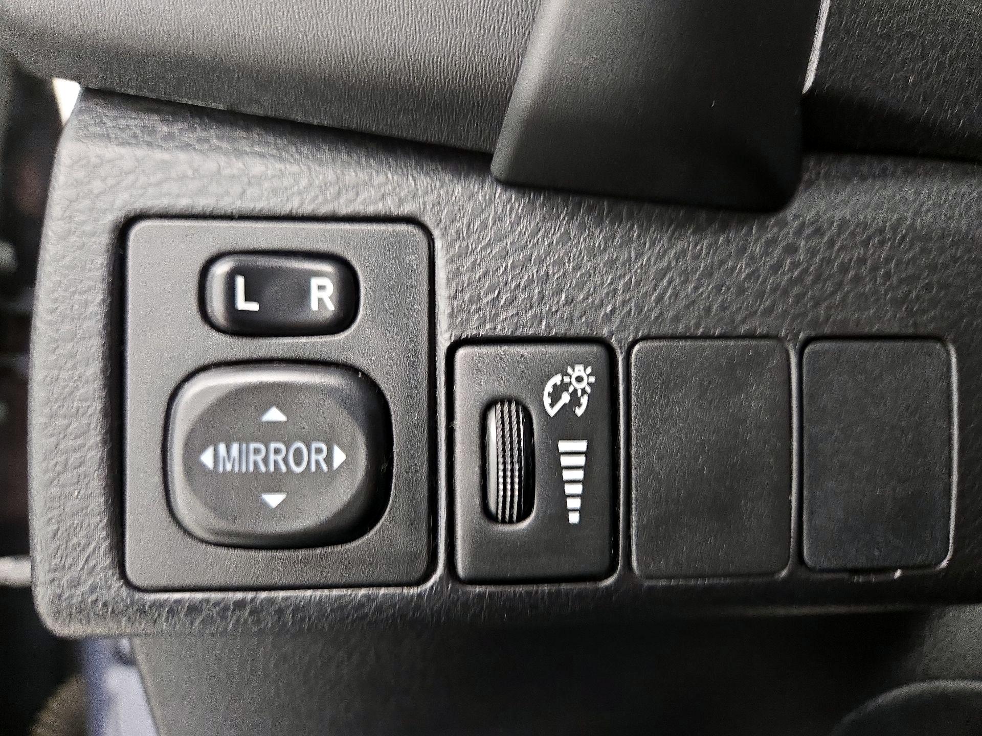 Thumbnail: 2017 Toyota Corolla - 13