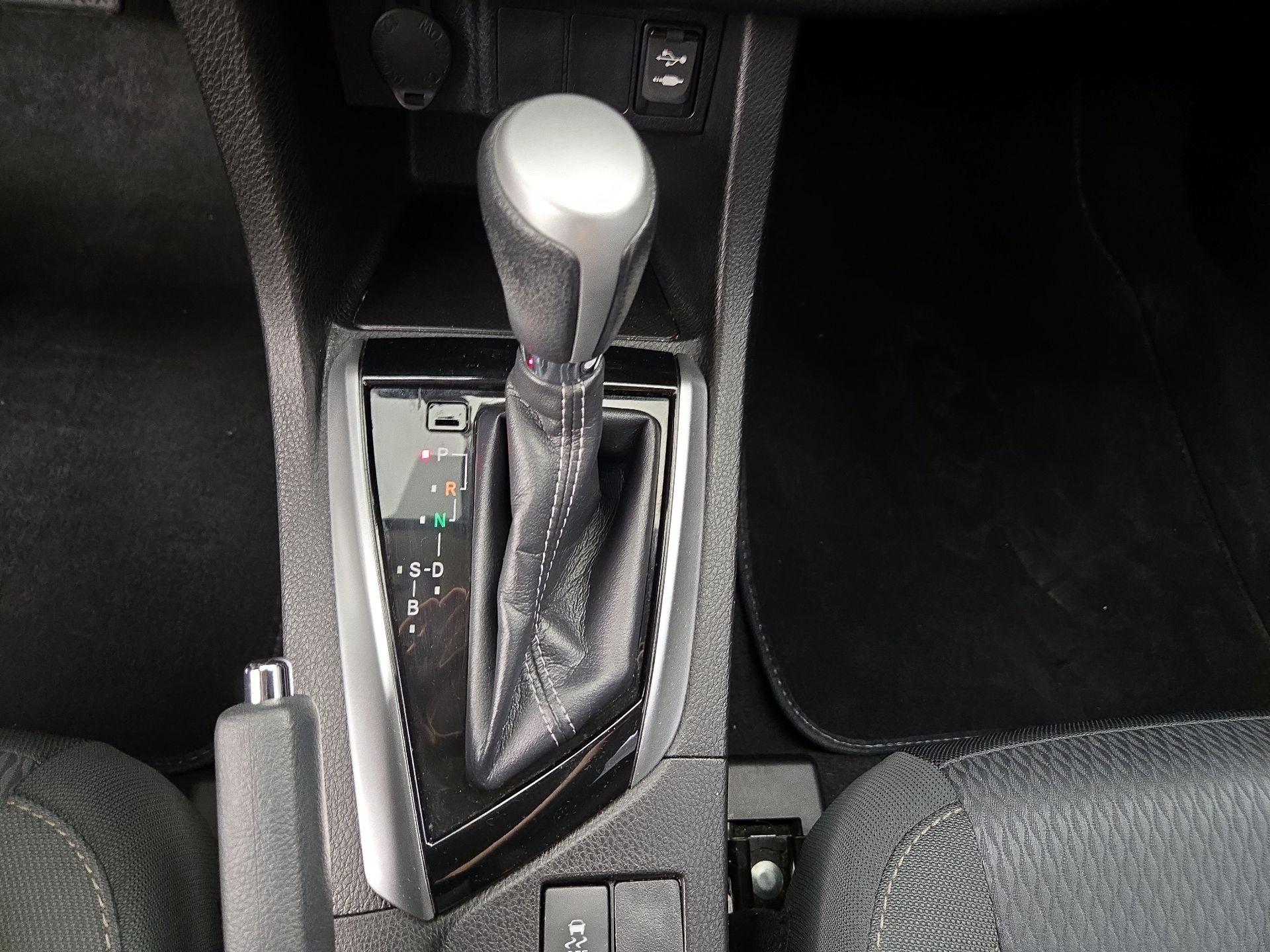 Thumbnail: 2017 Toyota Corolla - 17