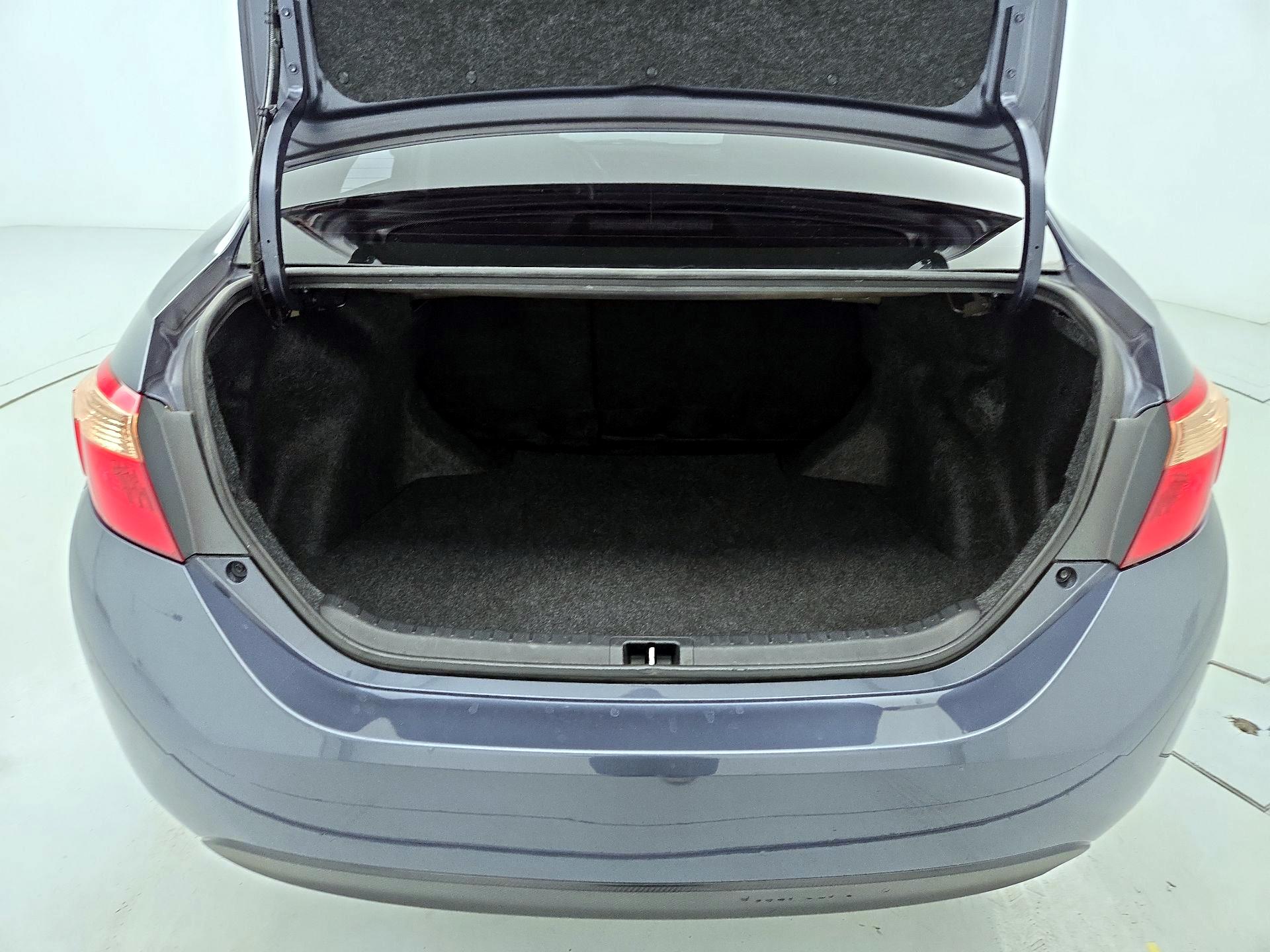 Thumbnail: 2017 Toyota Corolla - 20