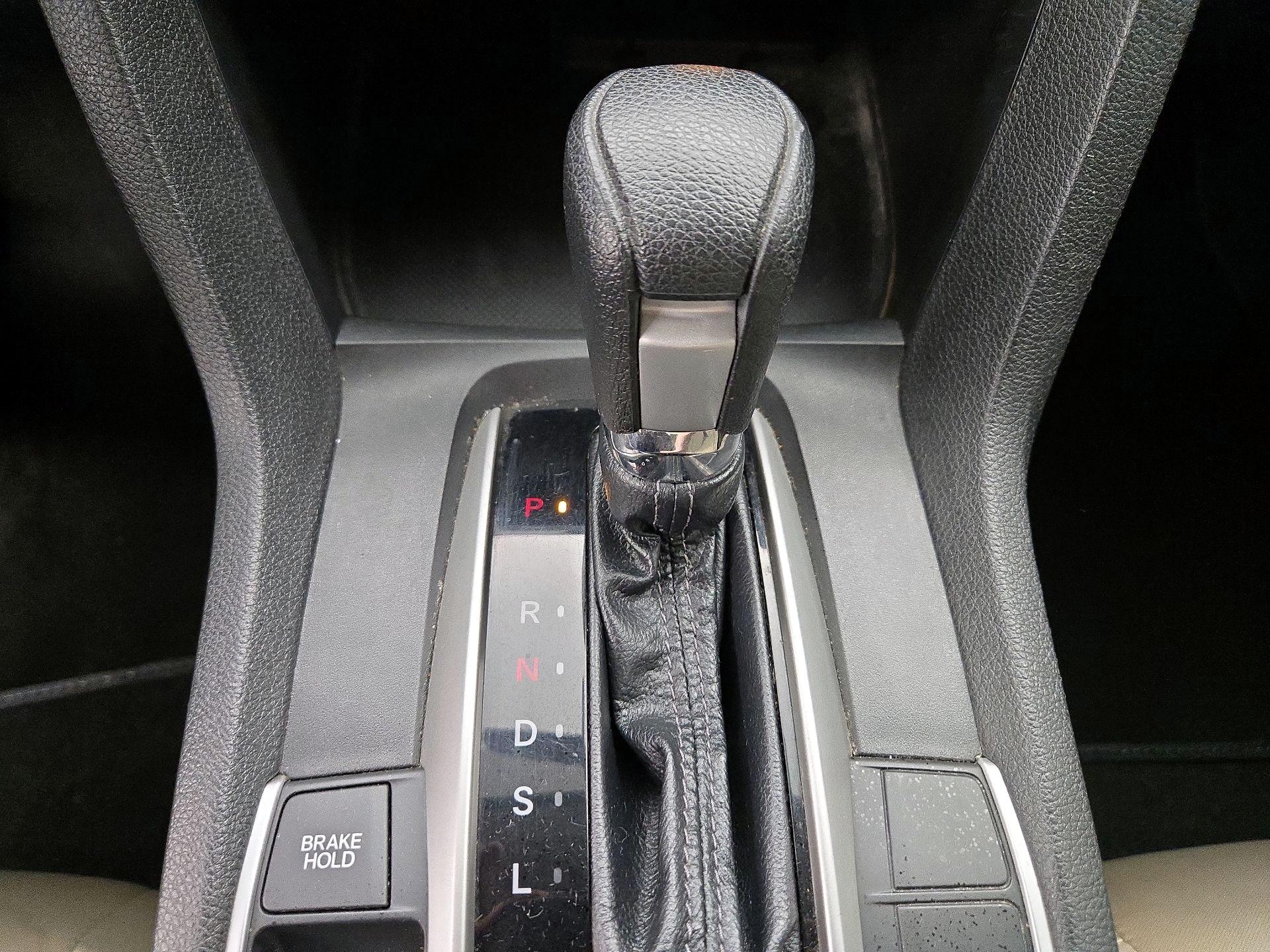 Thumbnail: 2018 Honda Civic - 17