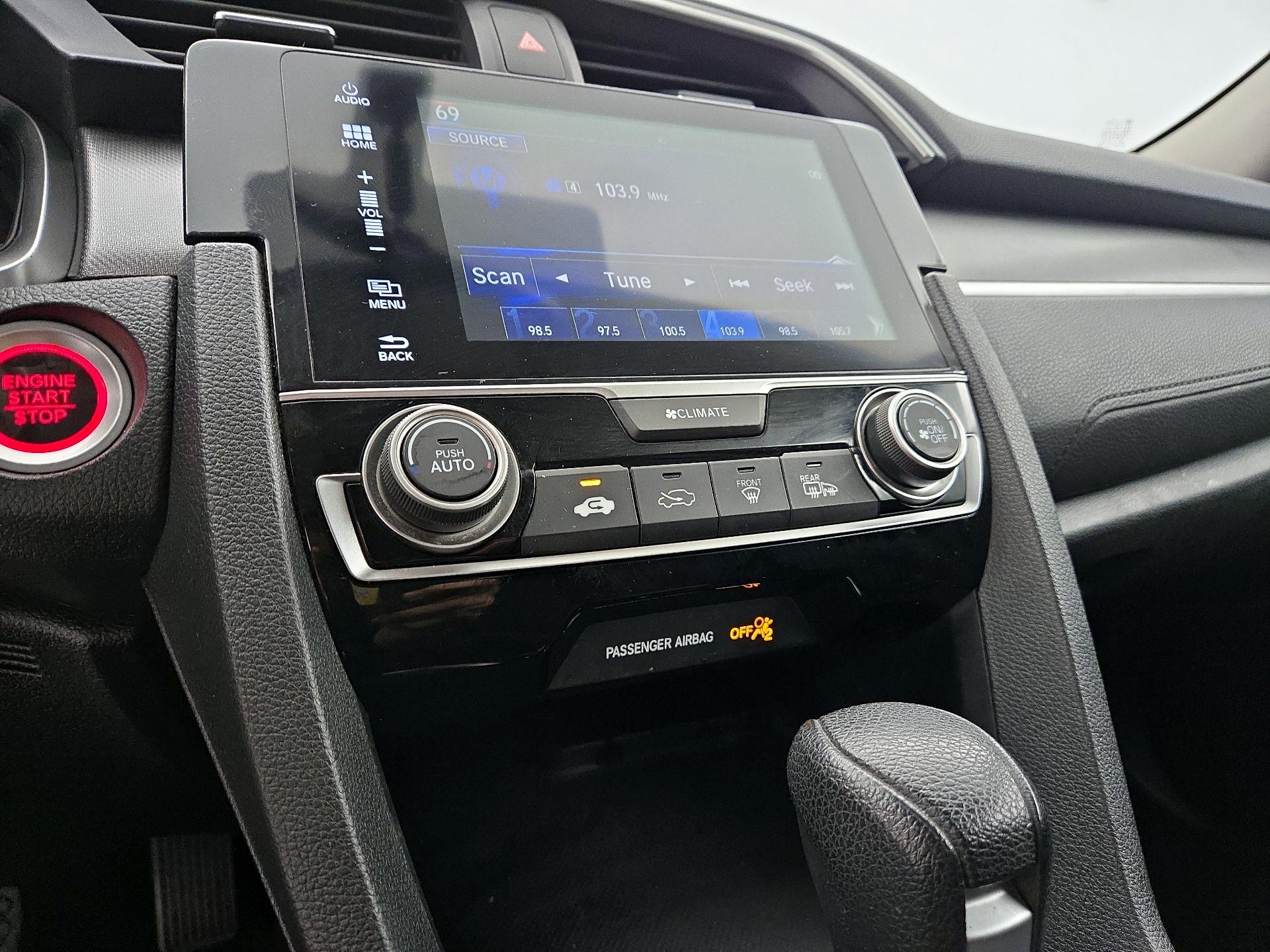 Thumbnail: 2016 Honda Civic - 16