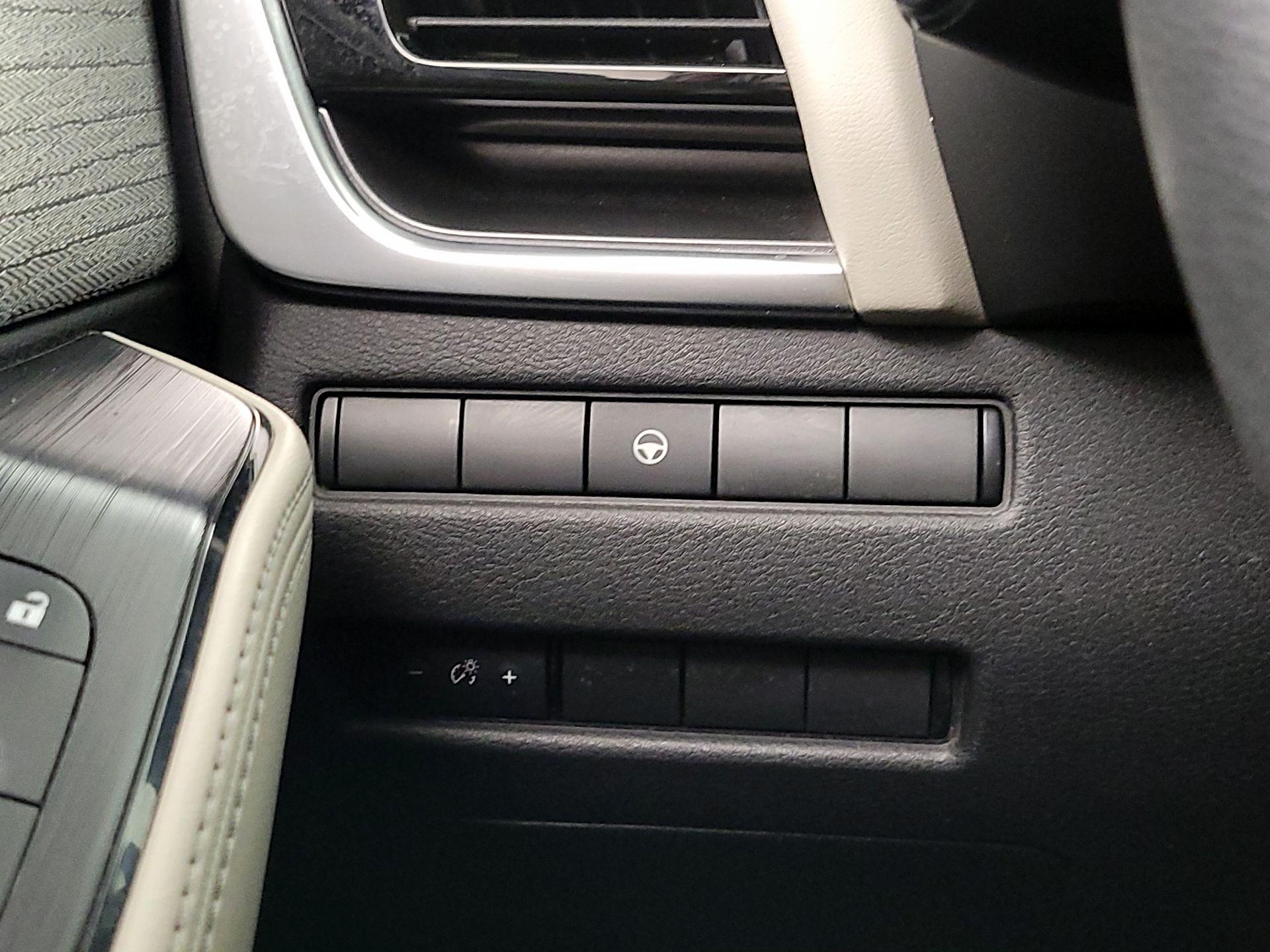 Thumbnail: 2021 Nissan Rogue - 13