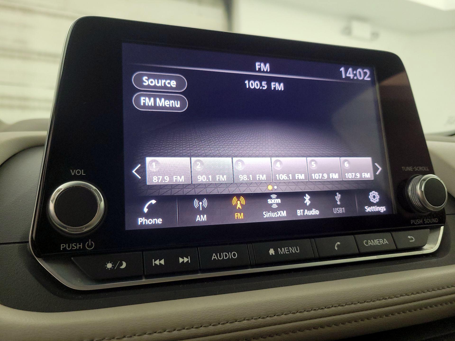 Thumbnail: 2021 Nissan Rogue - 15