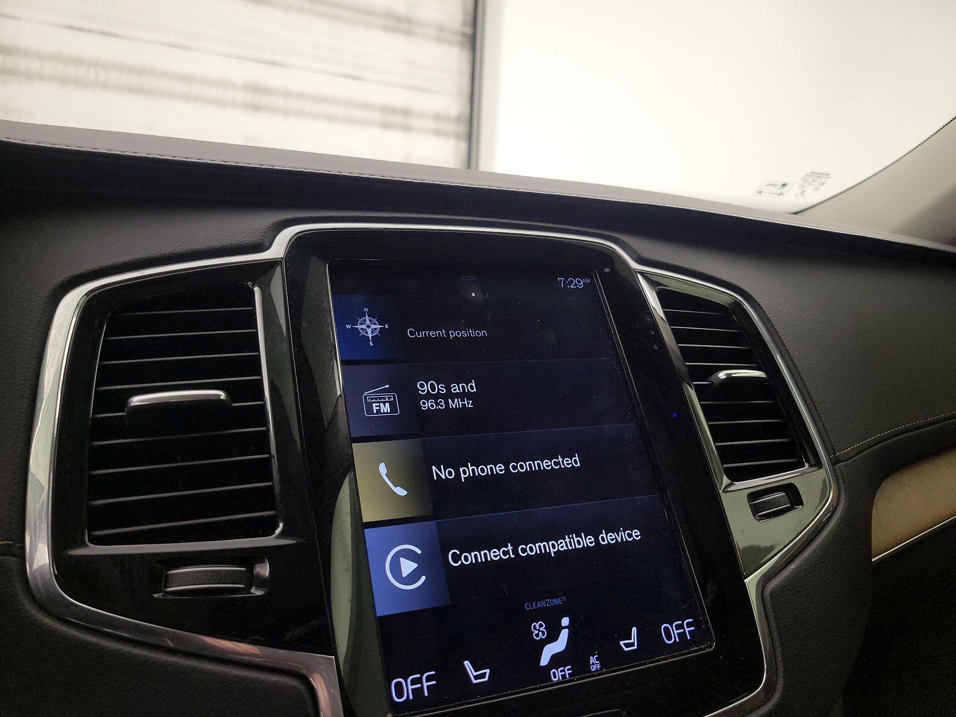 Thumbnail: 2019 Volvo XC90 - 15