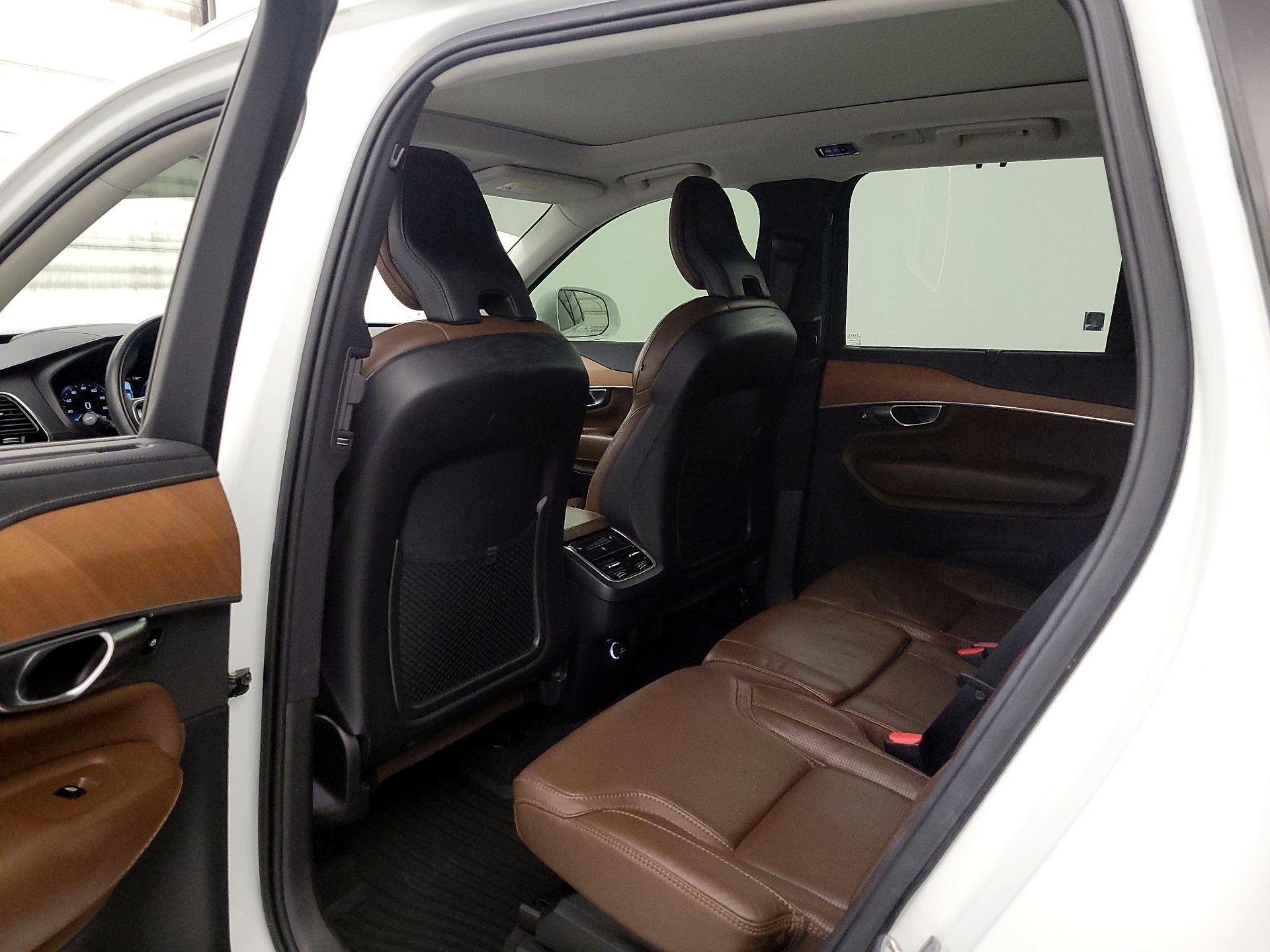 Thumbnail: 2019 Volvo XC90 - 19