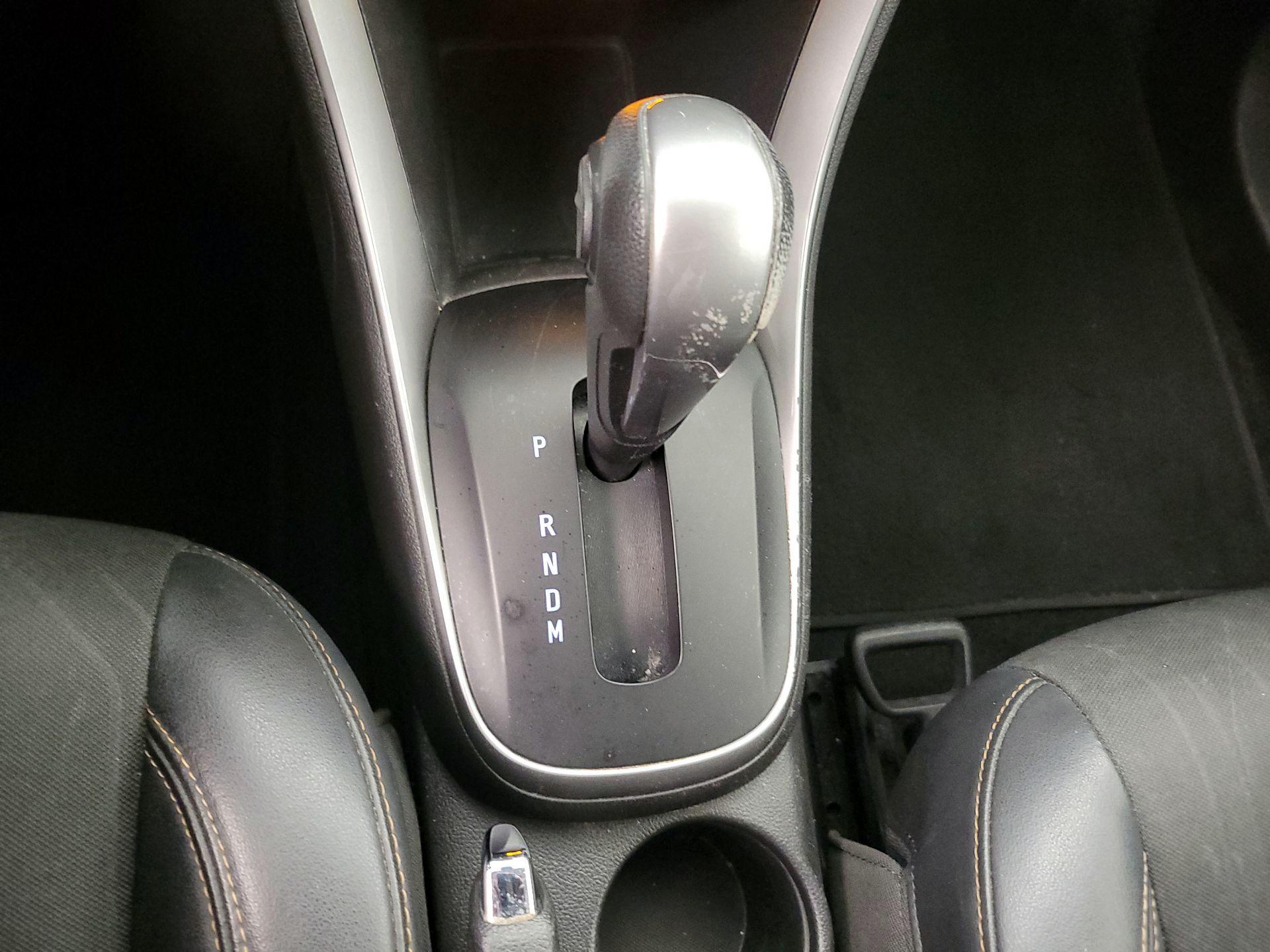 Thumbnail: 2019 Chevrolet Trax - 17