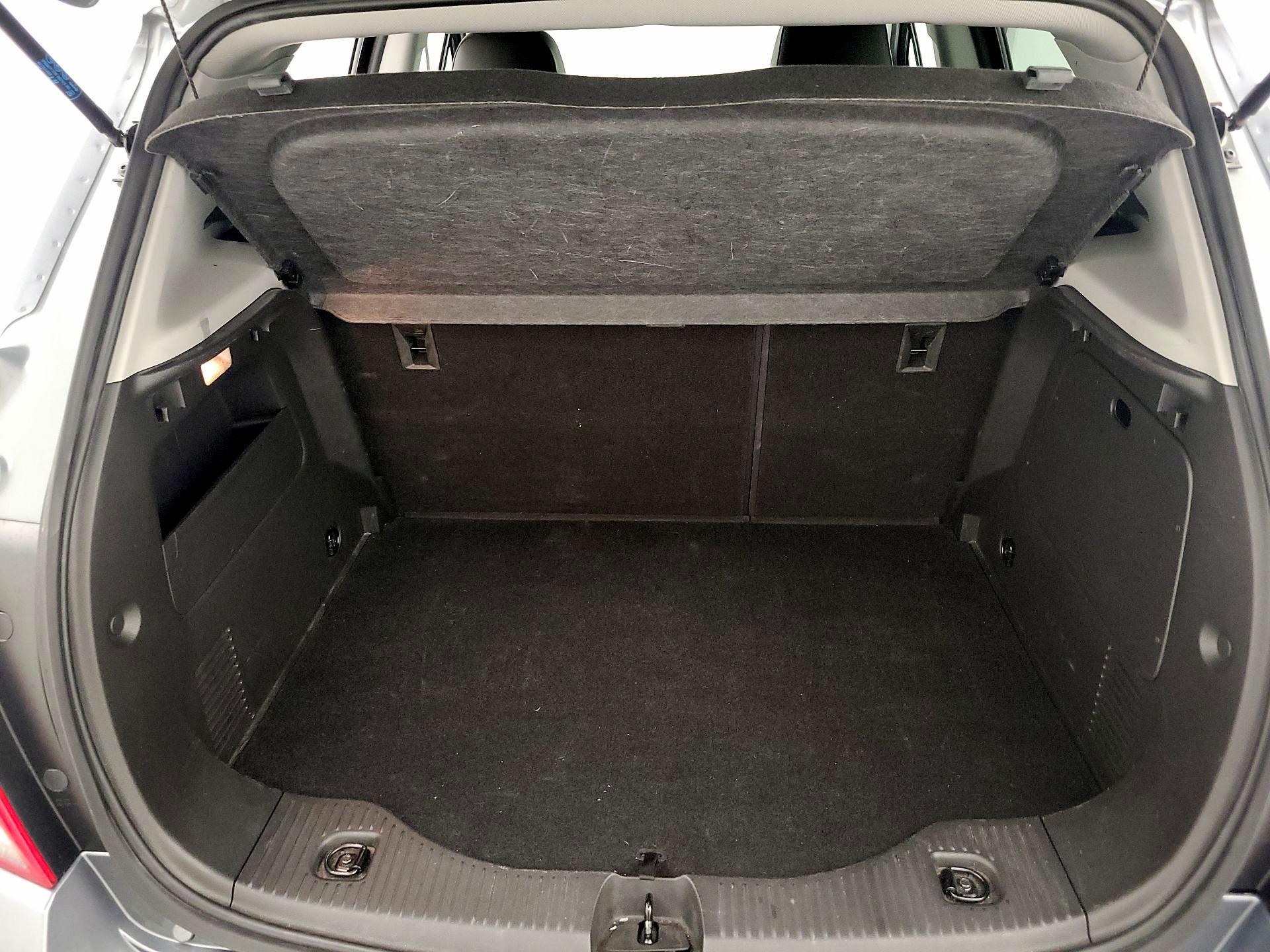 Thumbnail: 2019 Chevrolet Trax - 20