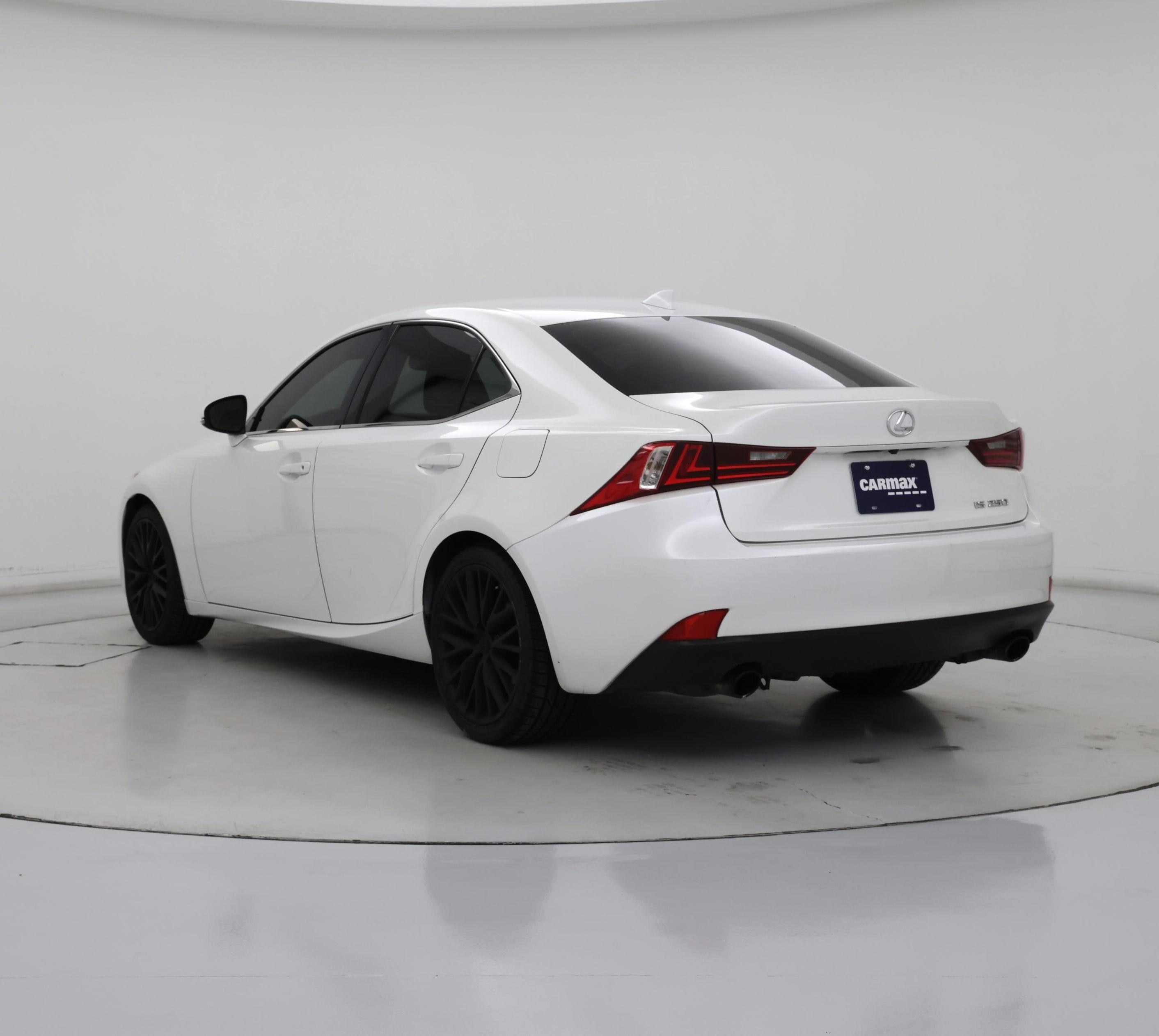 Thumbnail: 2014 Lexus IS - 2