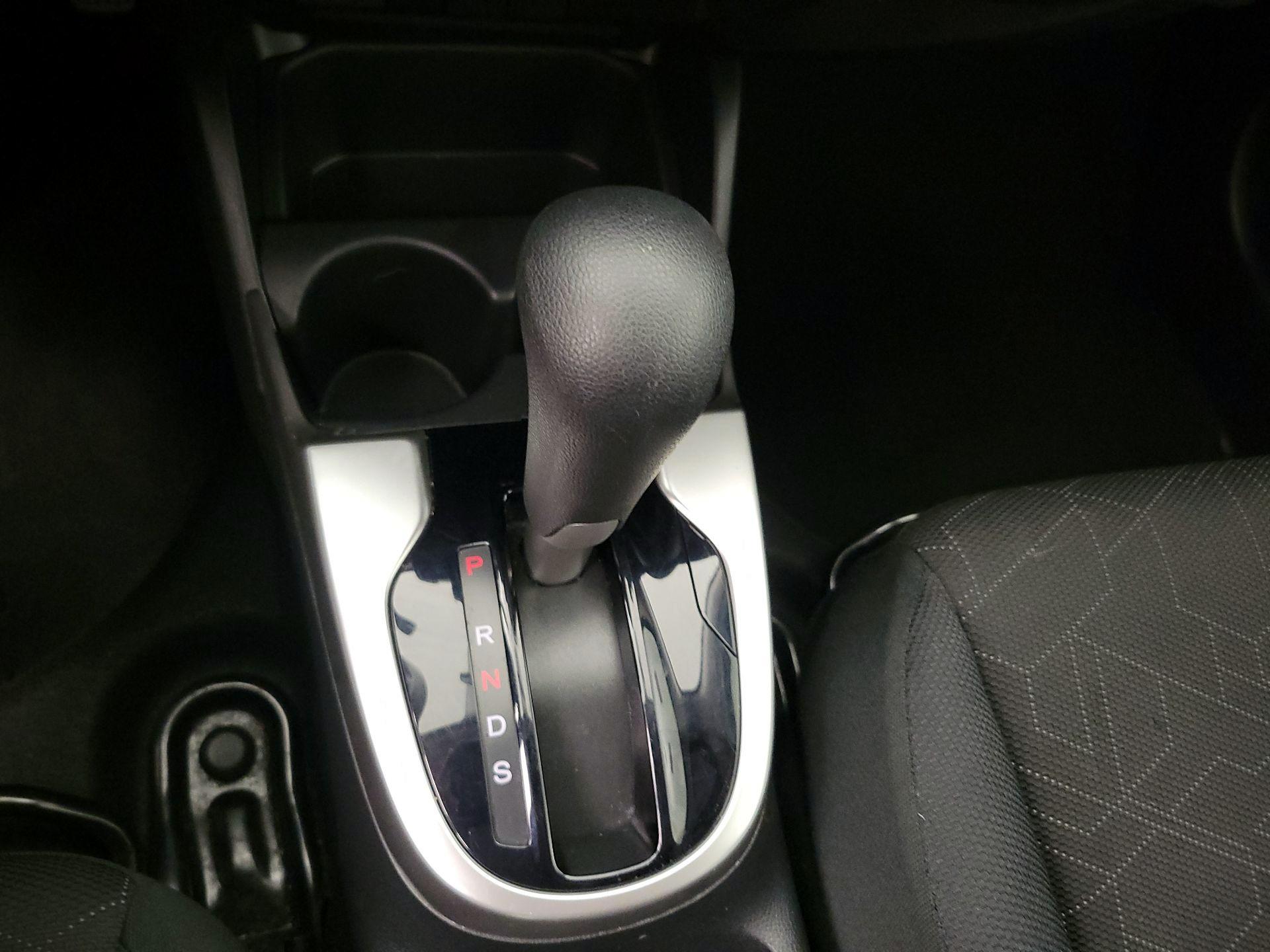 Thumbnail: 2015 Honda Fit - 17