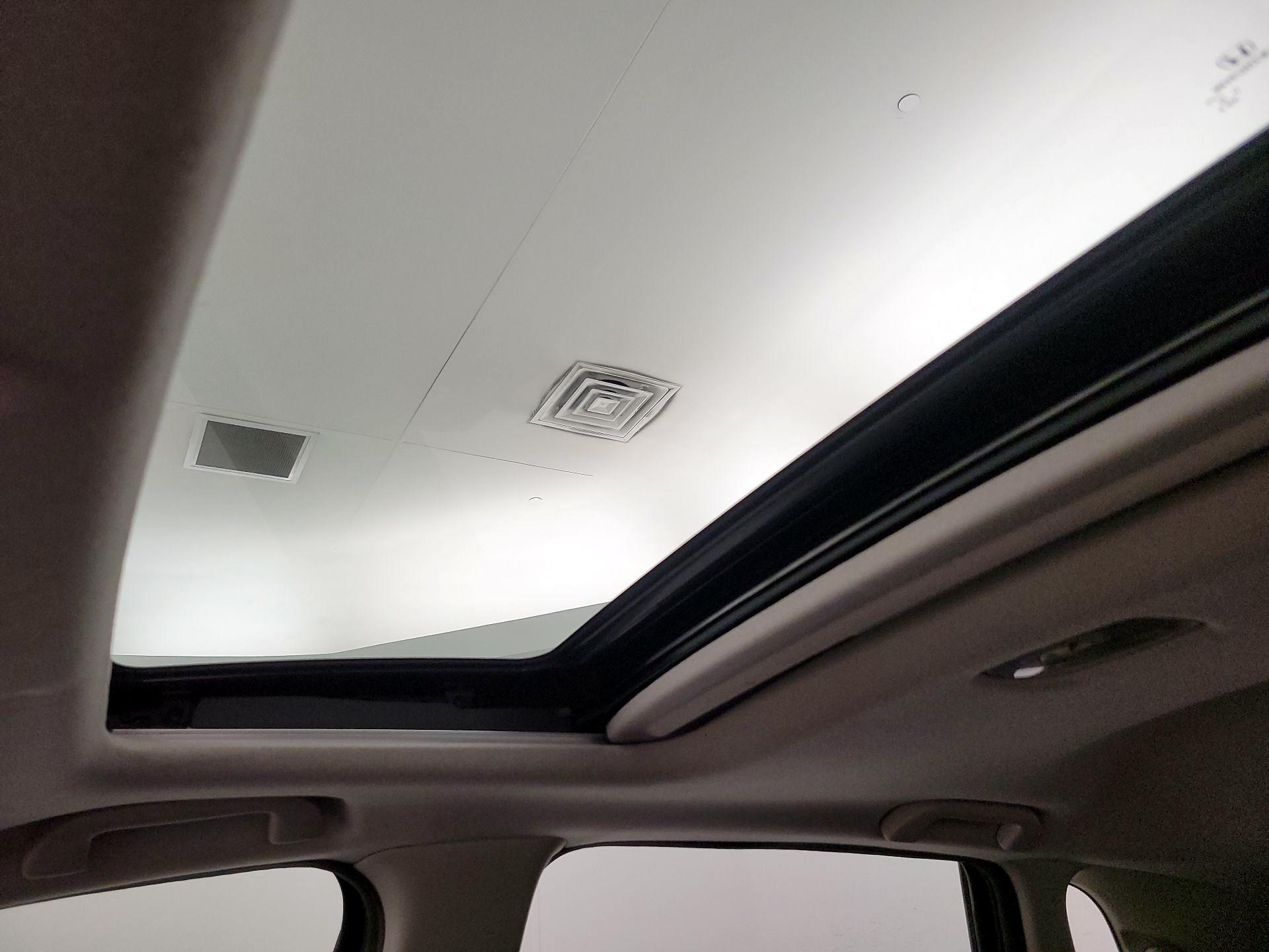 Thumbnail: 2015 Honda Fit - 19