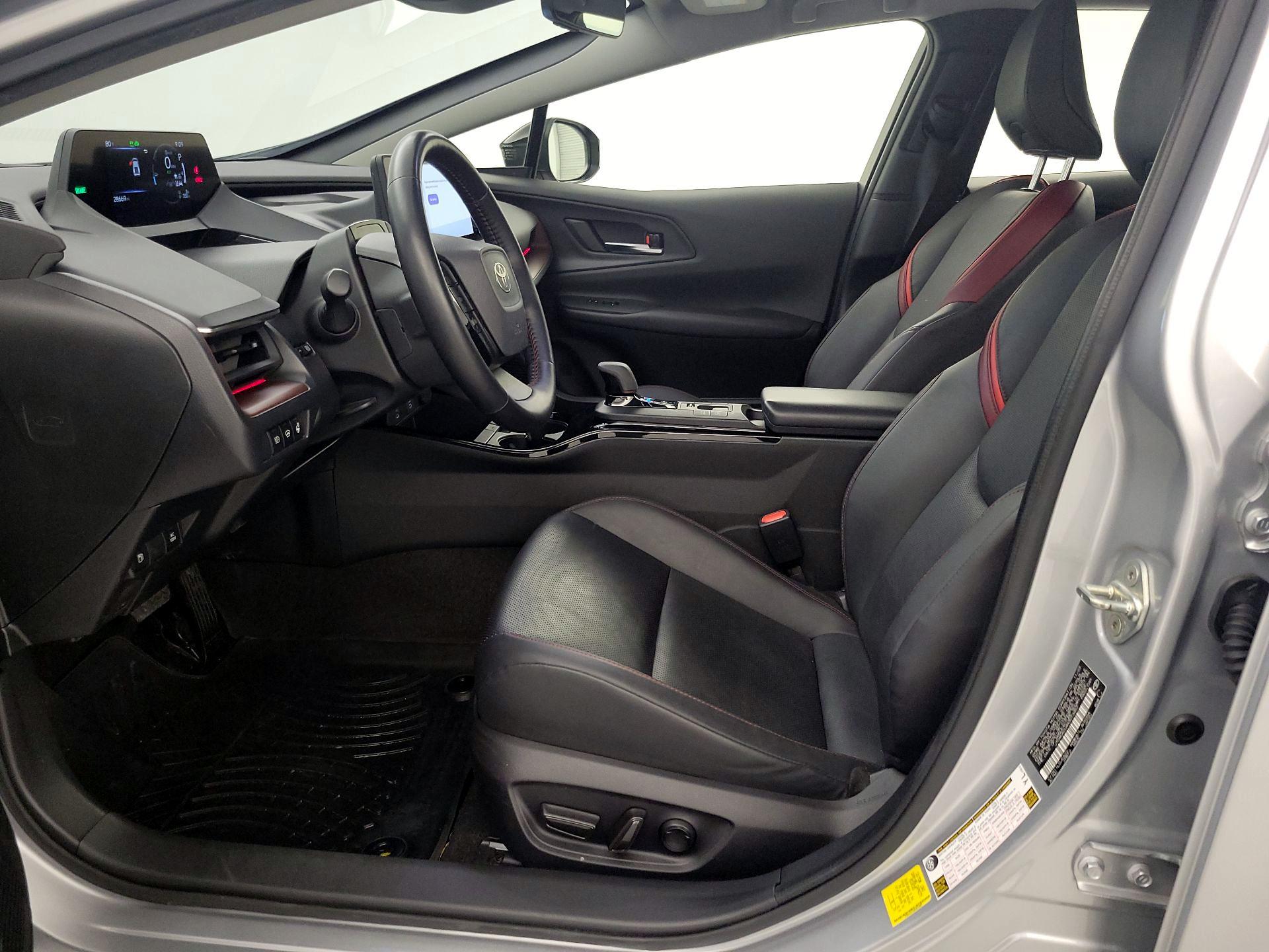 Thumbnail: 2024 Toyota Prius Prime - 11