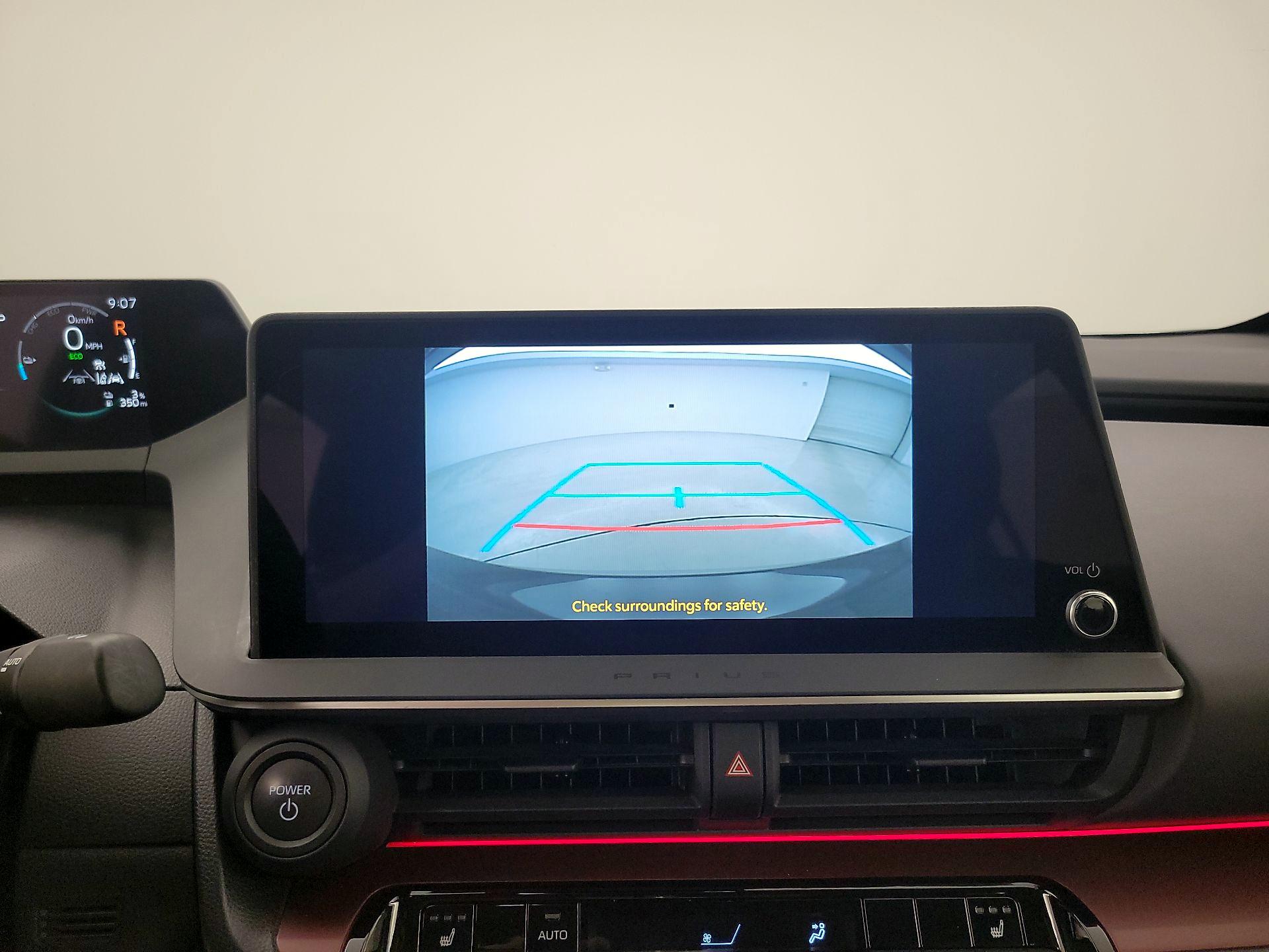 Thumbnail: 2024 Toyota Prius Prime - 14