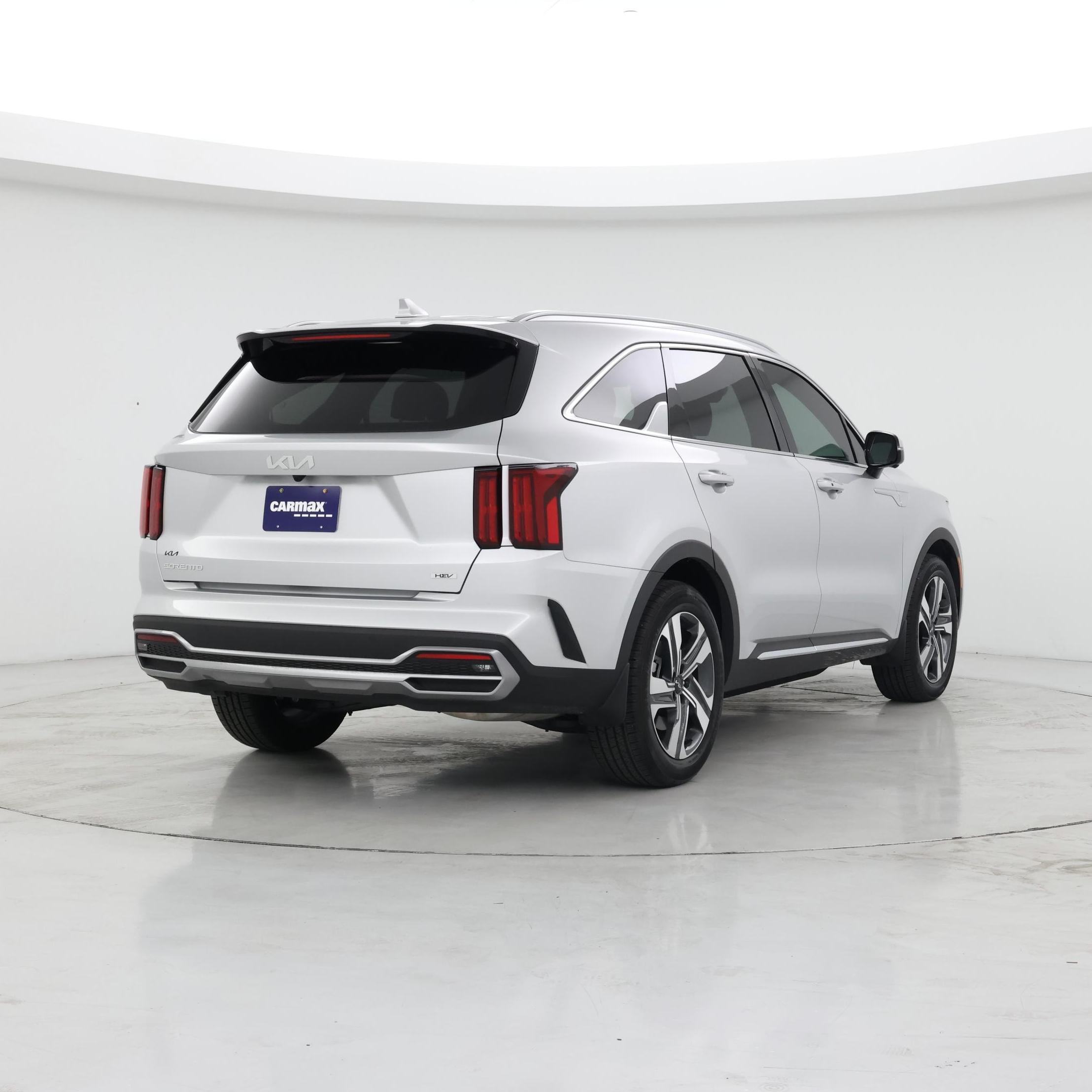 Thumbnail: 2023 Kia Sorento - 8