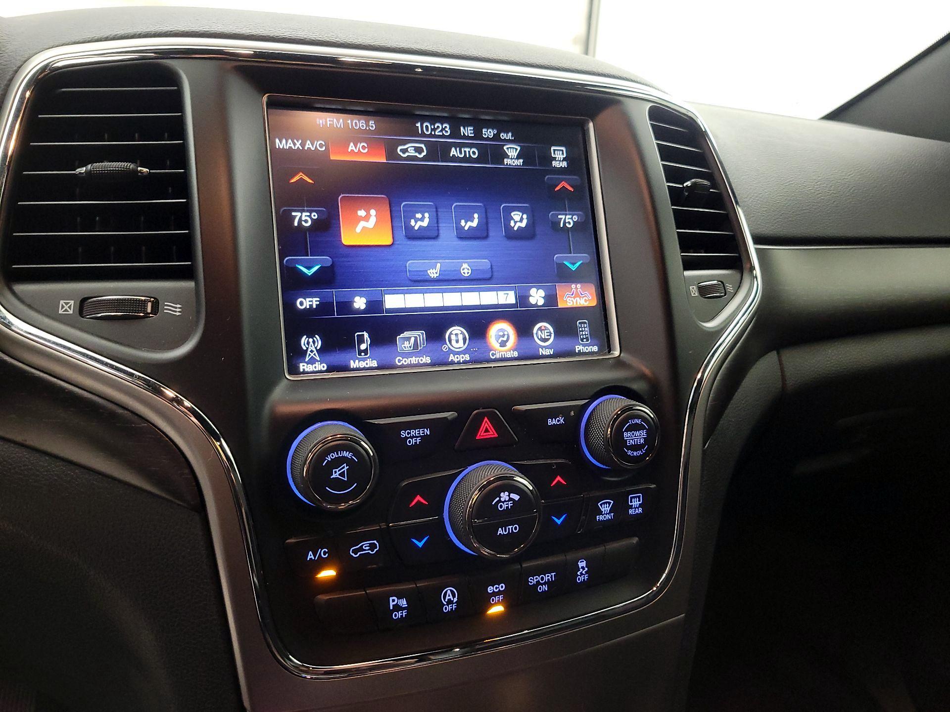 Thumbnail: 2017 Jeep Grand Cherokee - 17