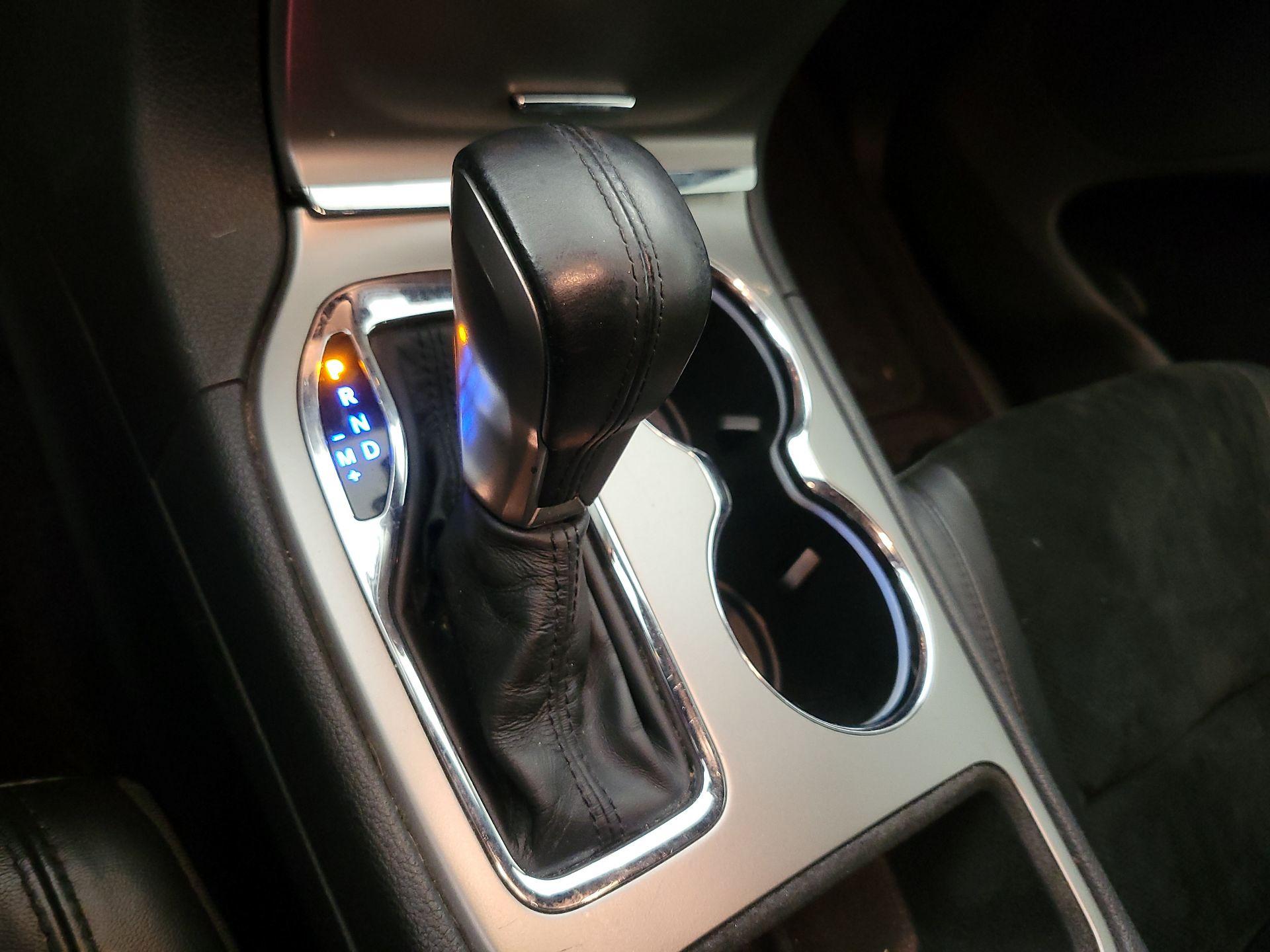 Thumbnail: 2017 Jeep Grand Cherokee - 18