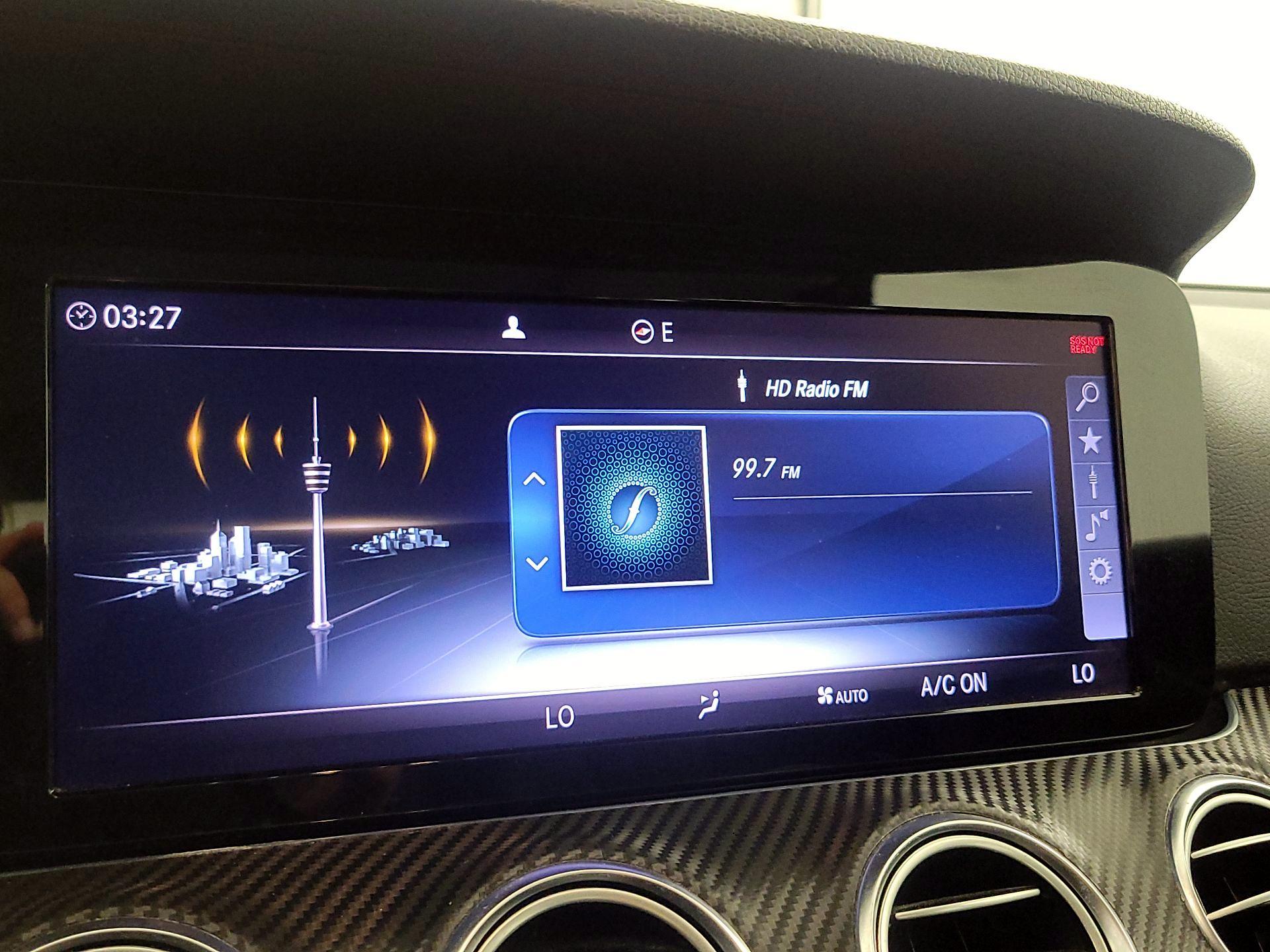 Thumbnail: 2018 Mercedes-Benz E-Class - 16