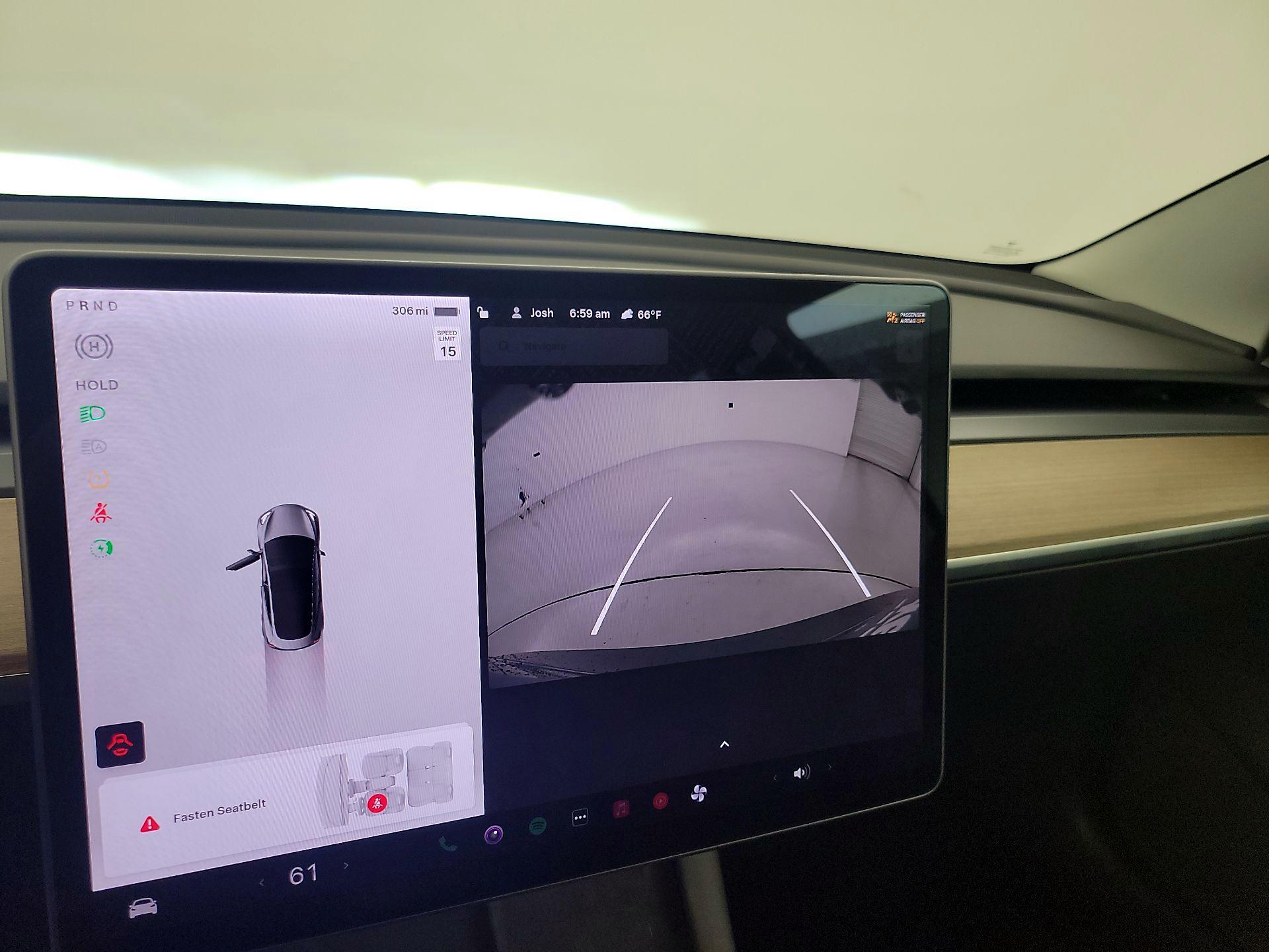 Thumbnail: 2022 Tesla Model 3 - 14