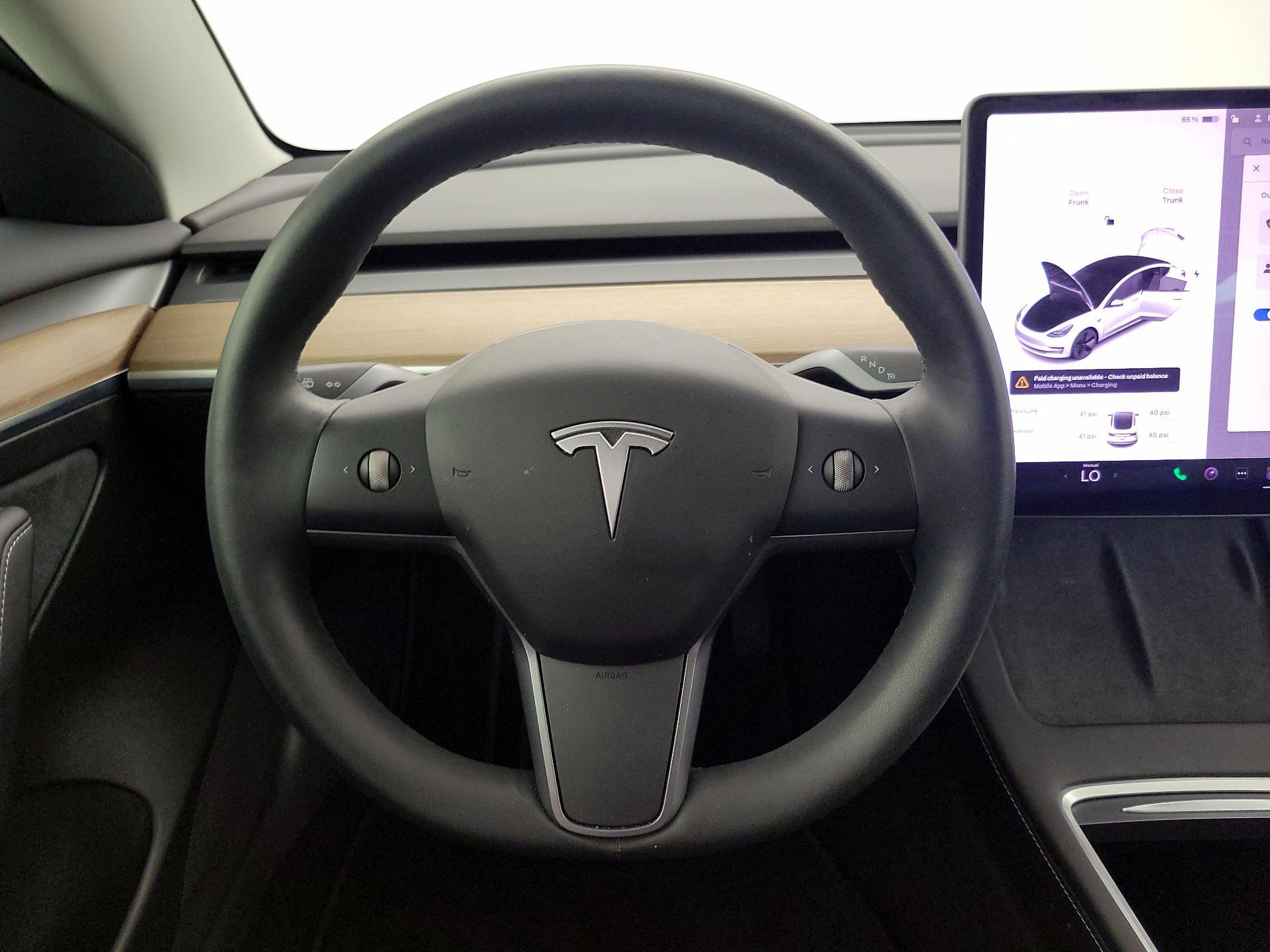 Thumbnail: 2022 Tesla Model 3 - 10