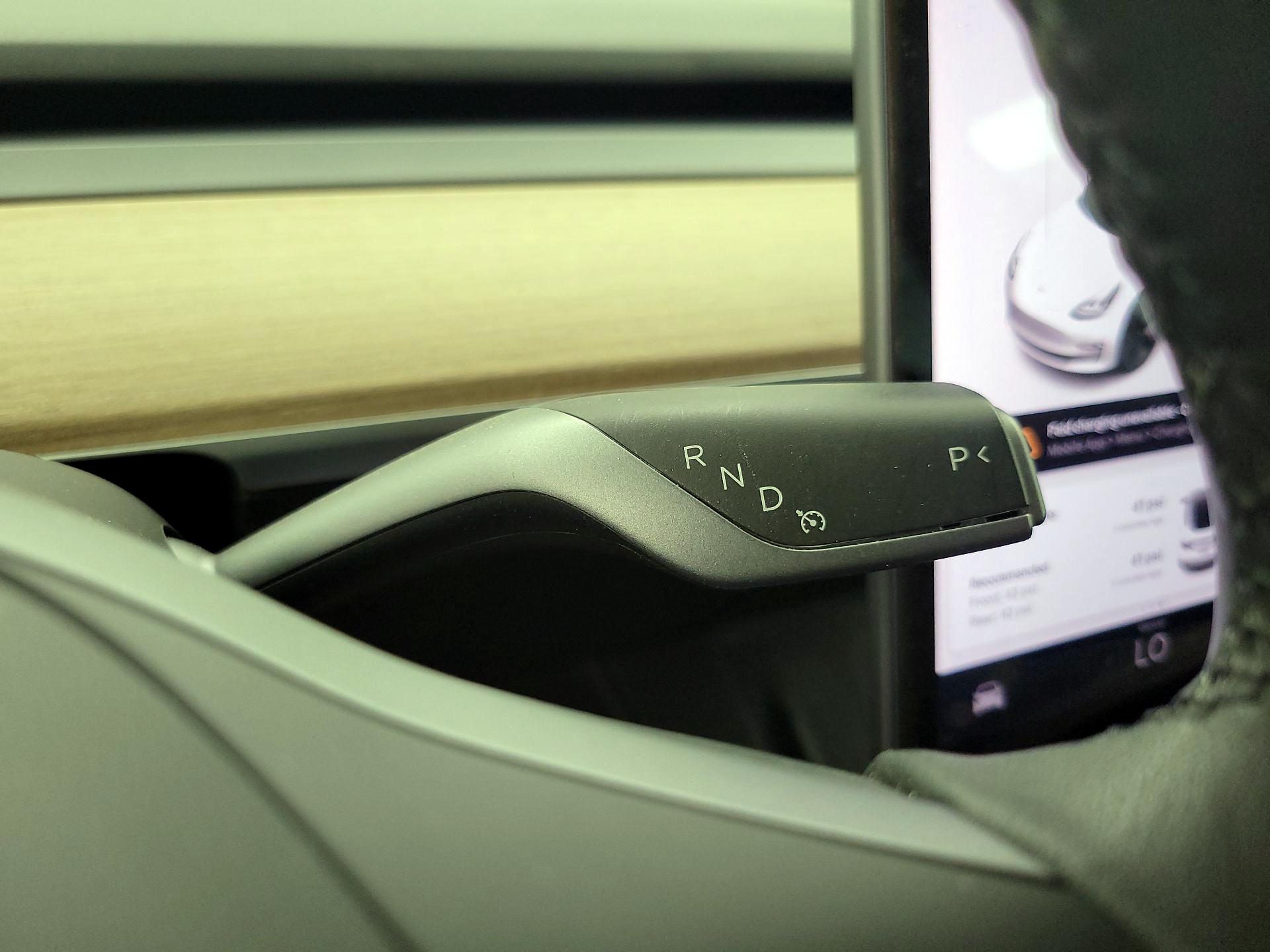 Thumbnail: 2022 Tesla Model 3 - 17