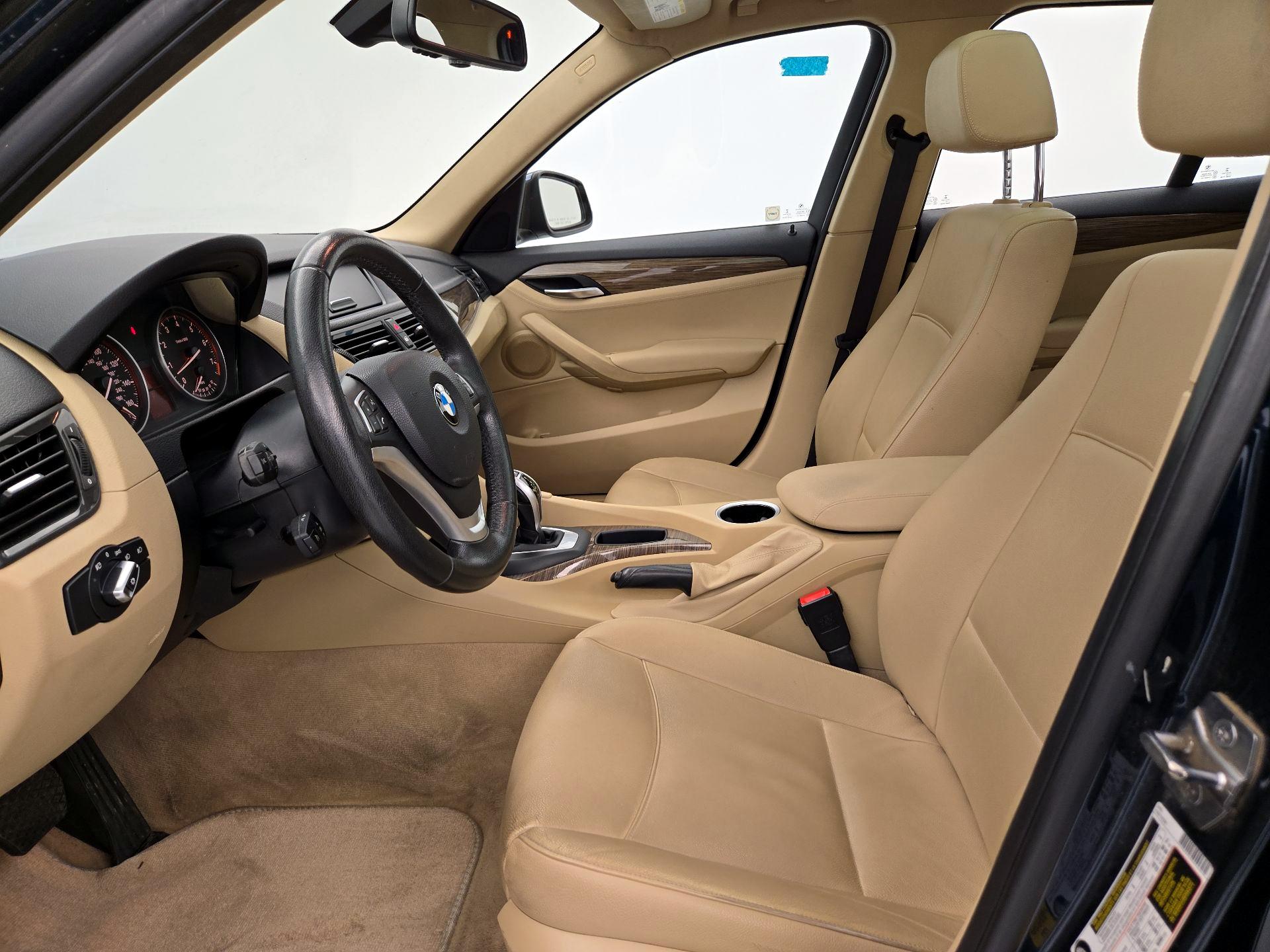 Thumbnail: 2015 BMW X1 - 11