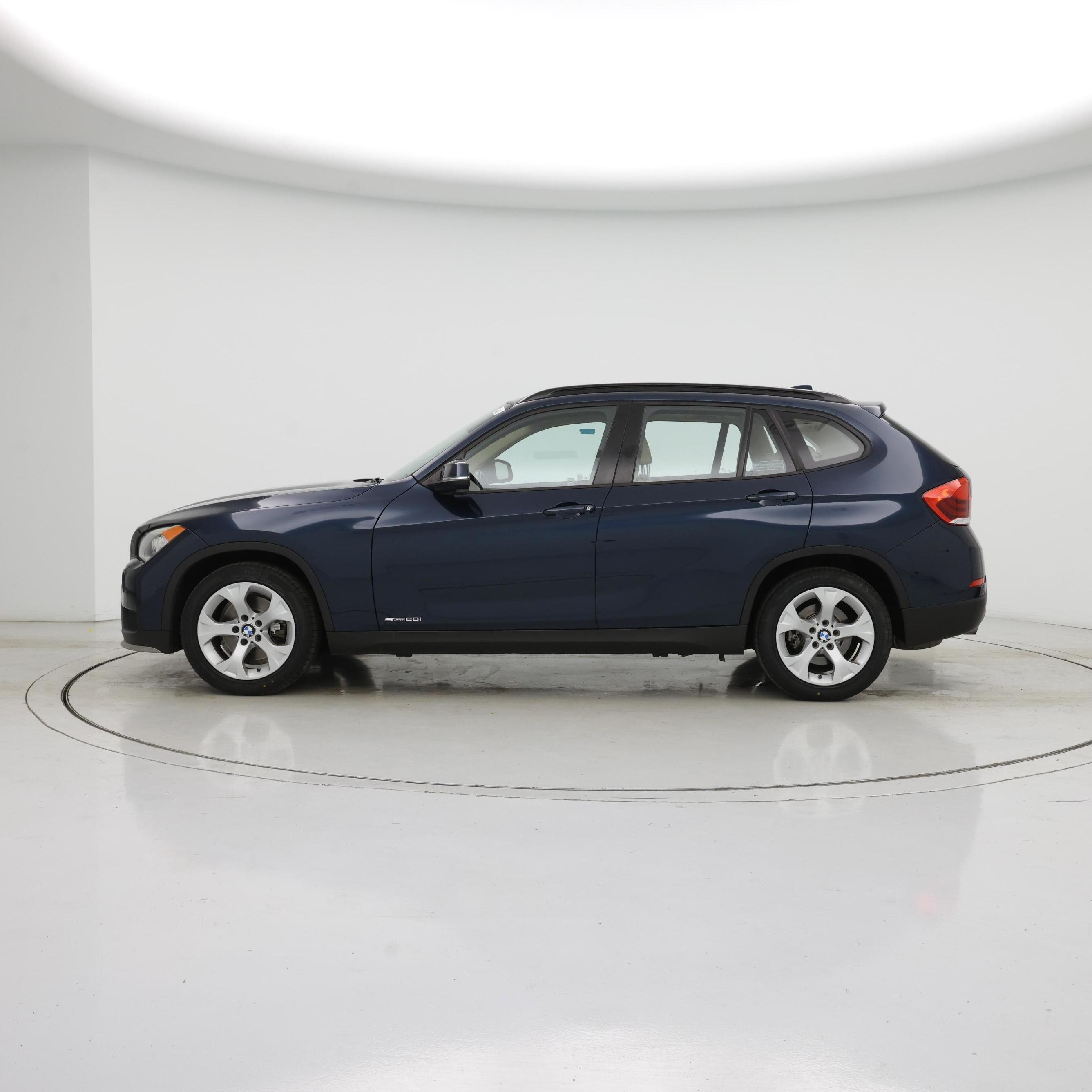 Thumbnail: 2015 BMW X1 - 3