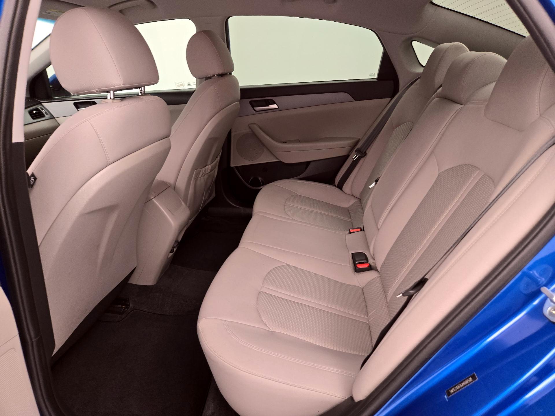 Thumbnail: 2018 Hyundai Sonata - 19