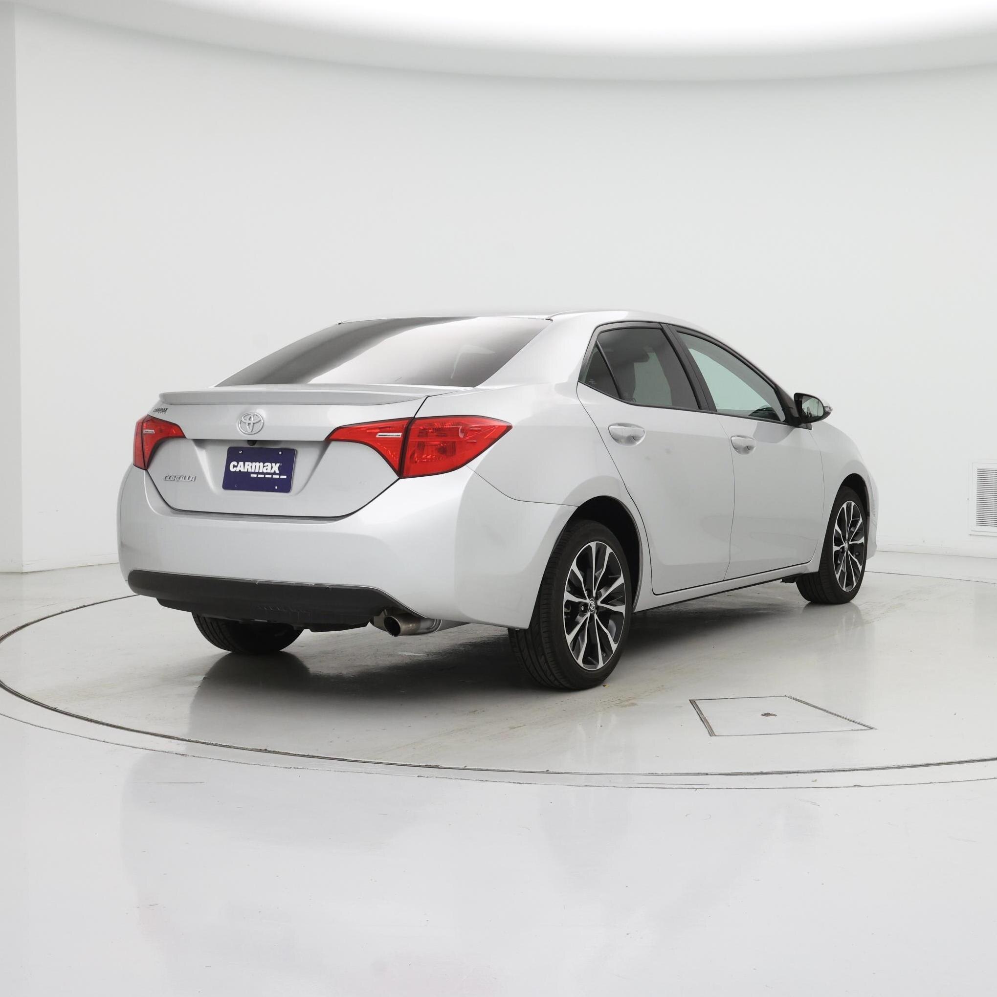 Thumbnail: 2018 Toyota Corolla - 8