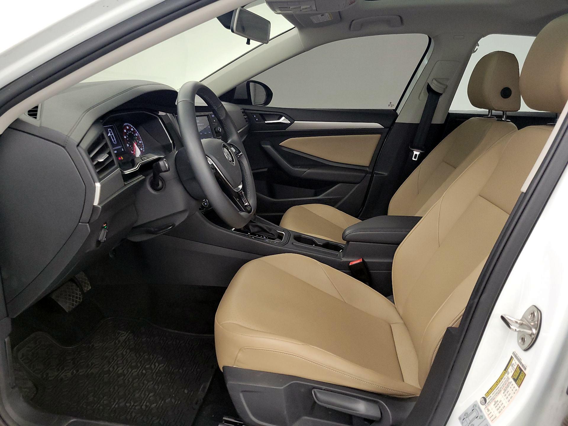 Thumbnail: 2020 Volkswagen Jetta - 11