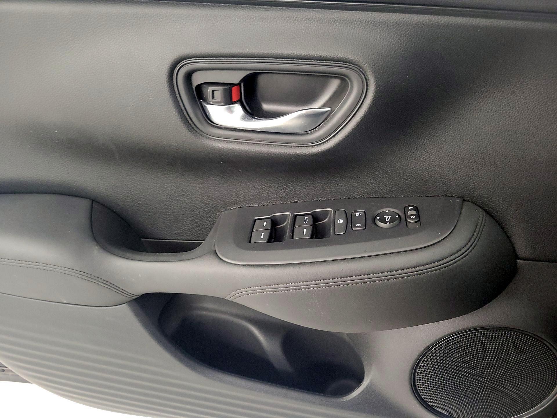 Thumbnail: 2024 Honda HR-V - 12