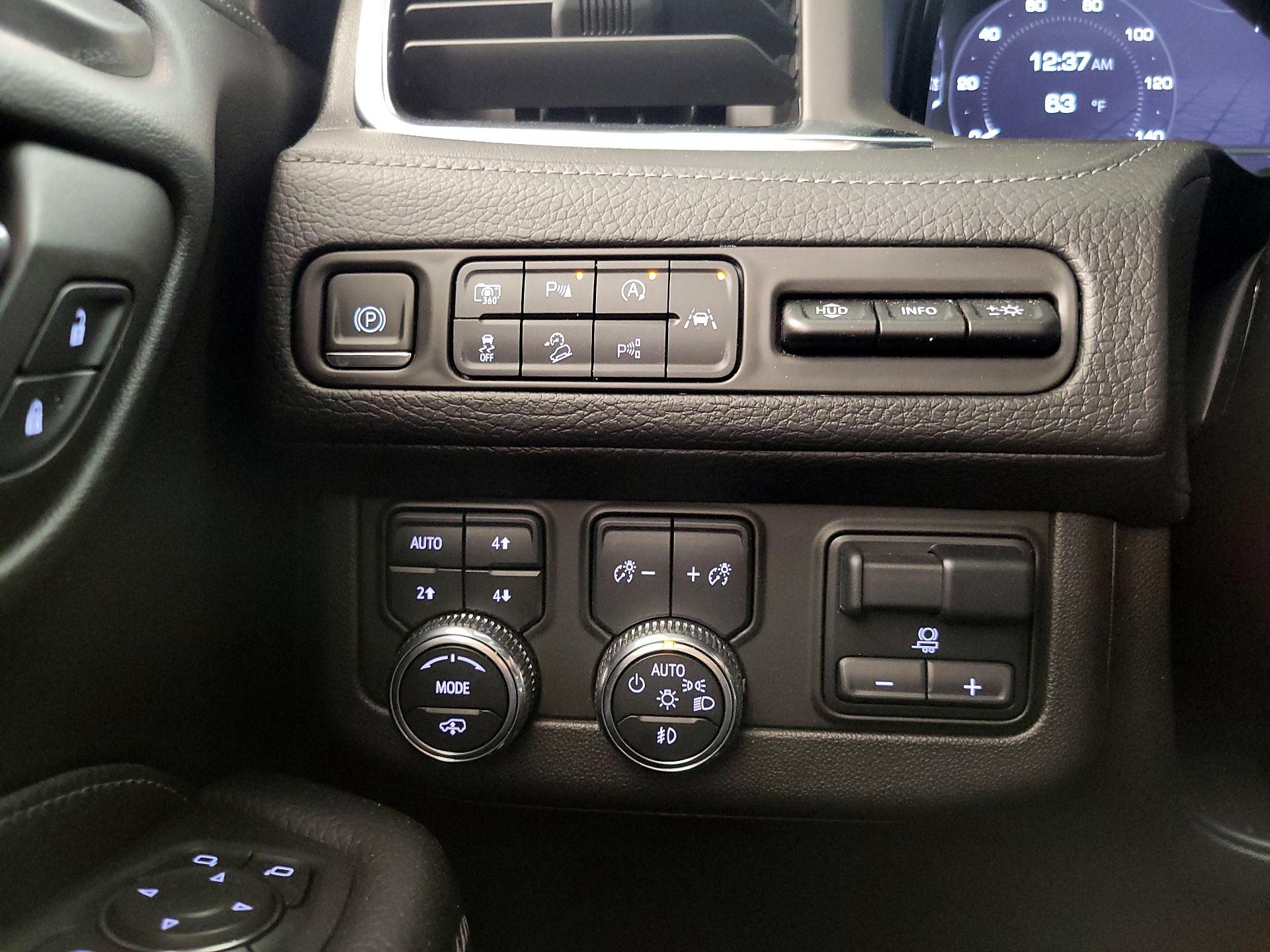 Thumbnail: 2023 GMC Yukon - 13