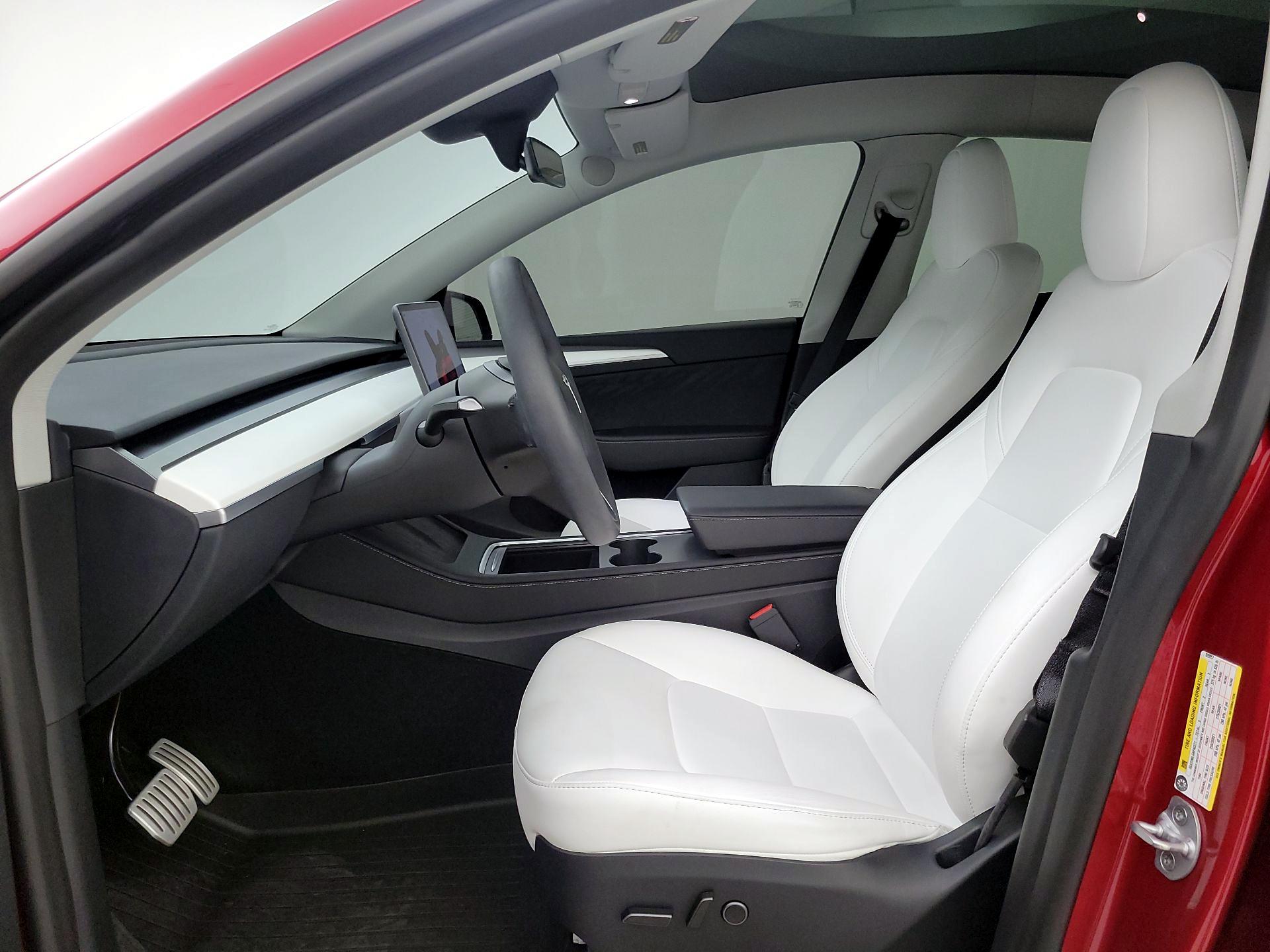 Thumbnail: 2024 Tesla Model Y - 11