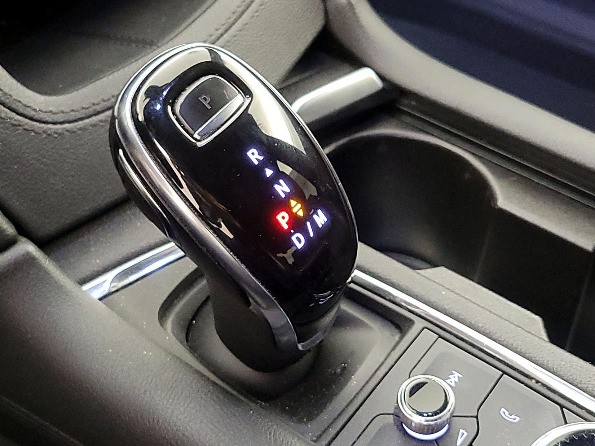 Thumbnail: 2020 Cadillac XT6 - 17