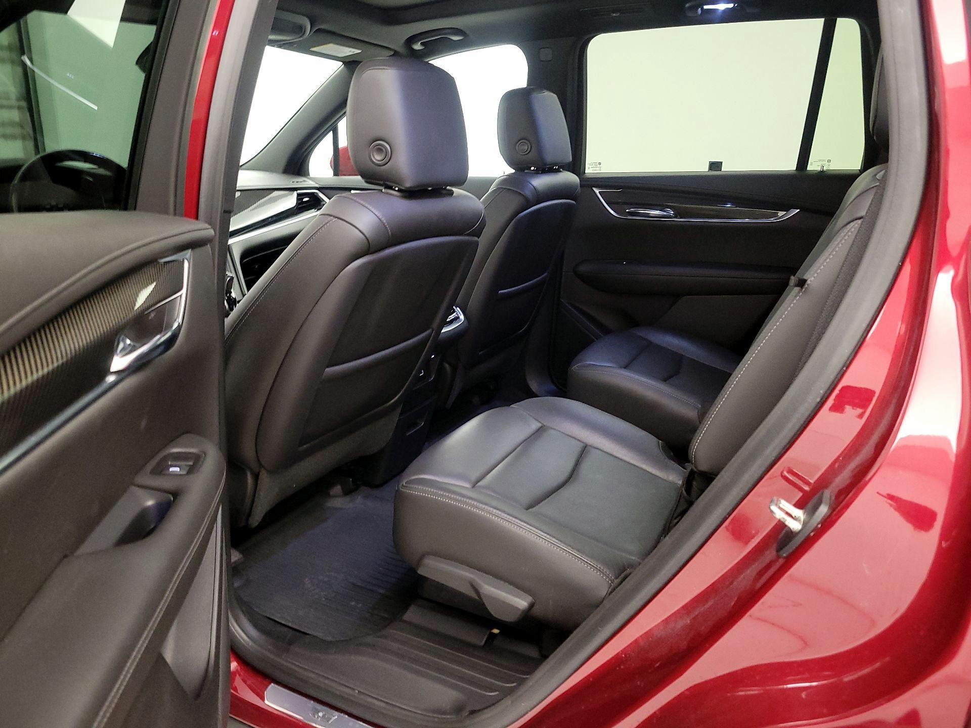 Thumbnail: 2020 Cadillac XT6 - 20