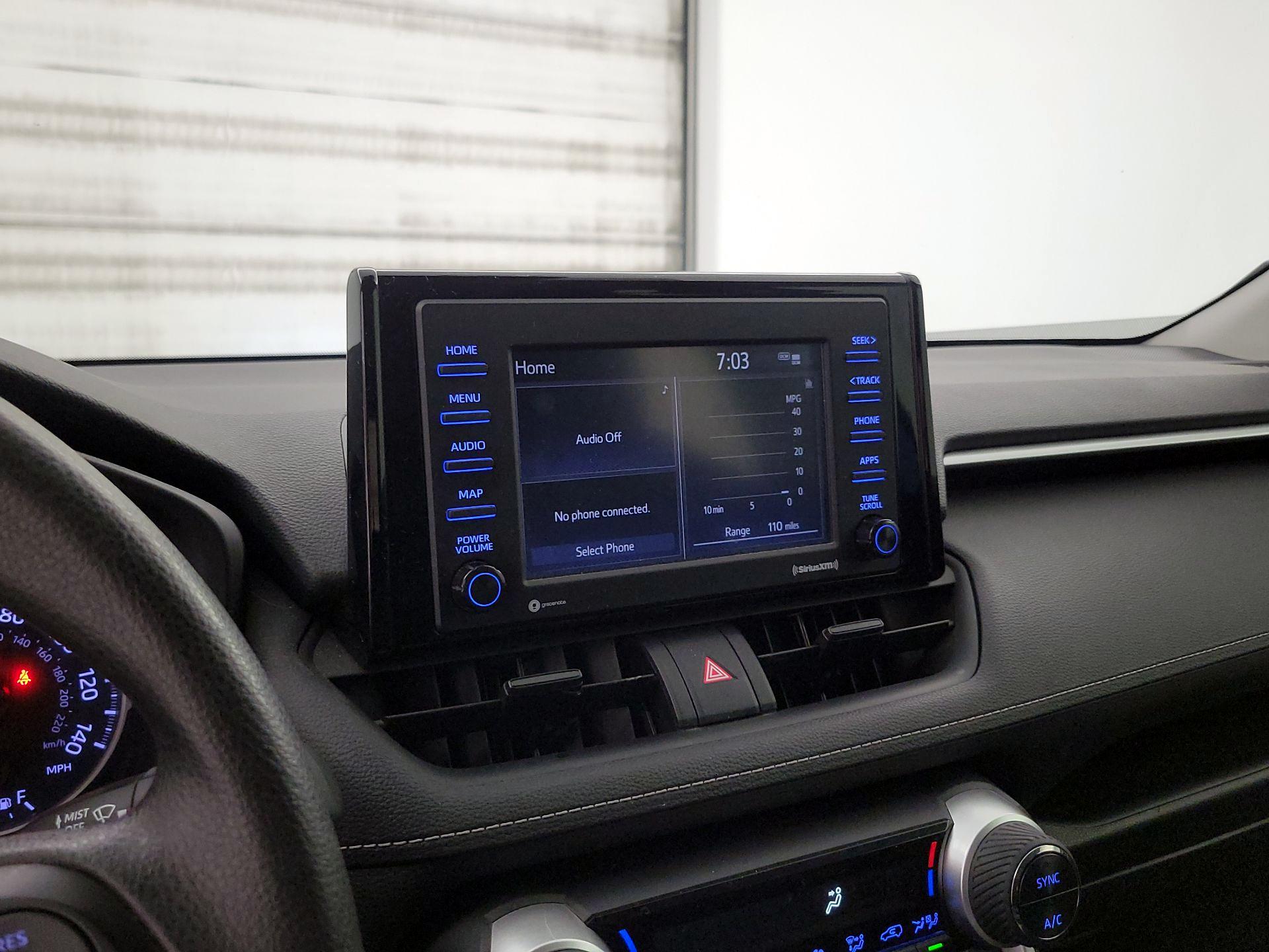 Thumbnail: 2020 Toyota RAV4 - 16