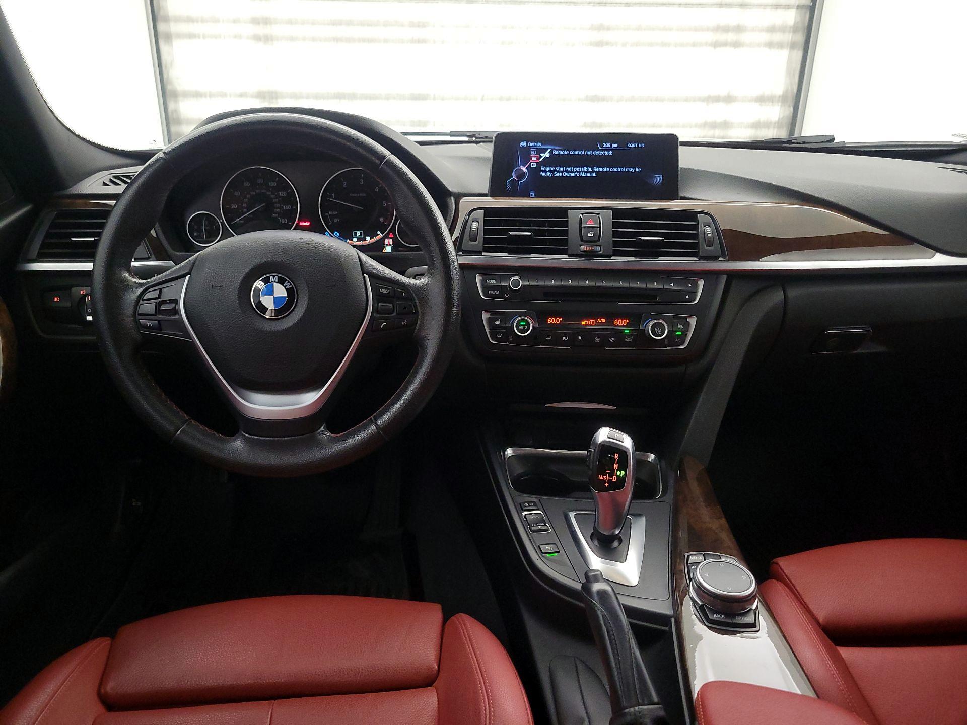 Thumbnail: 2015 BMW 3 Series - 9