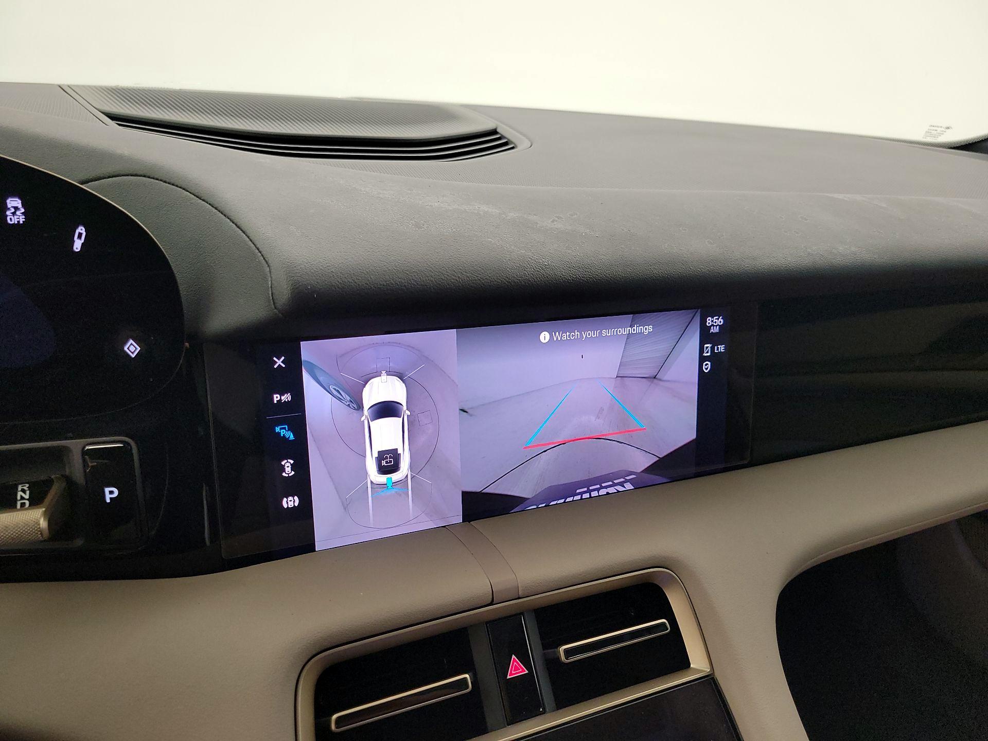 Thumbnail: 2021 Porsche Taycan - 14