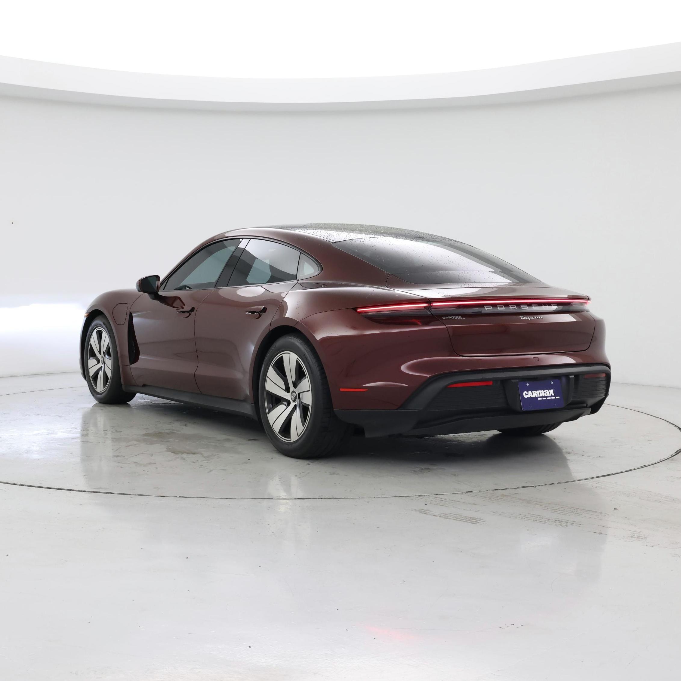 Thumbnail: 2021 Porsche Taycan - 2