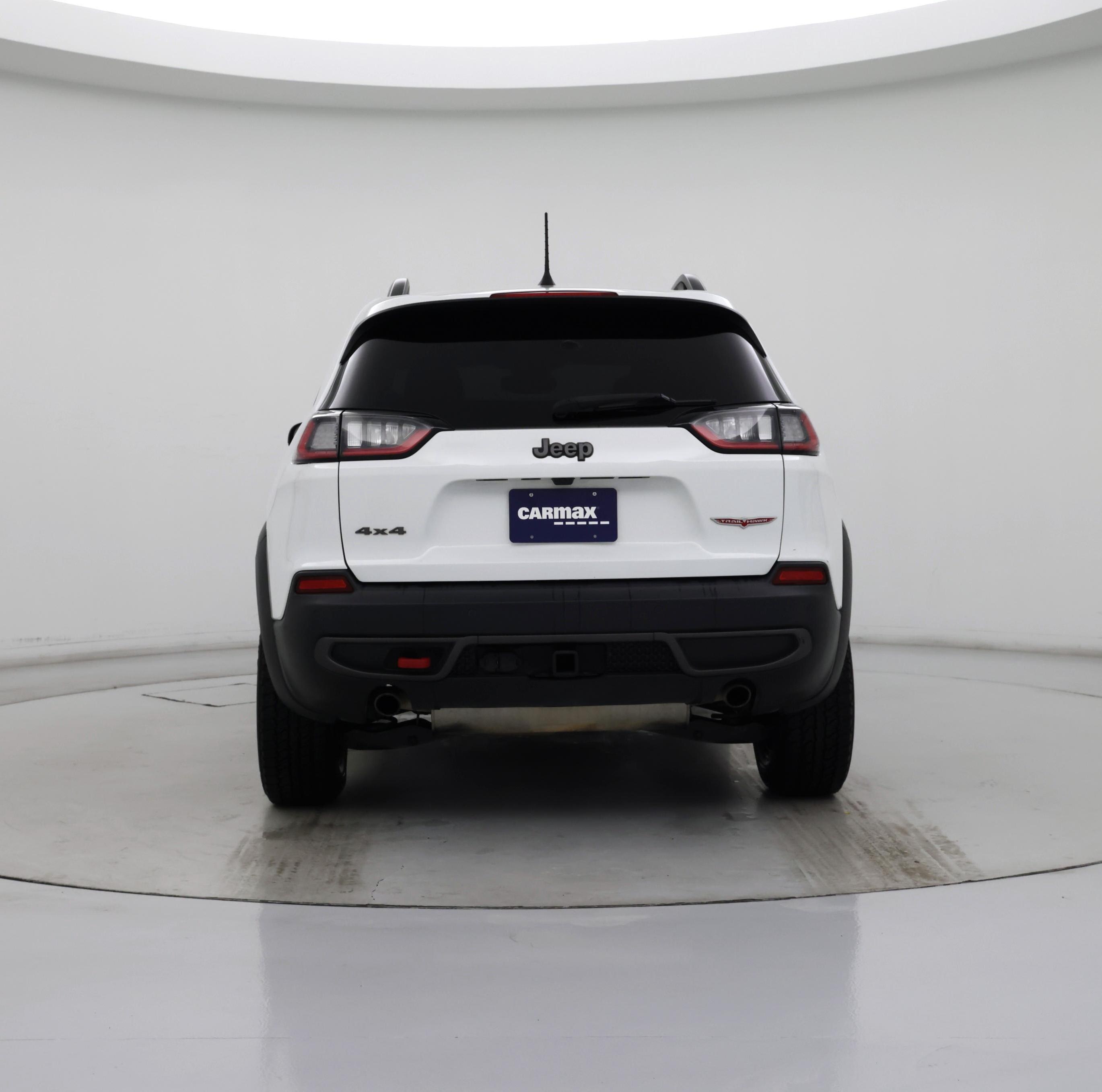 Thumbnail: 2019 Jeep Cherokee - 6
