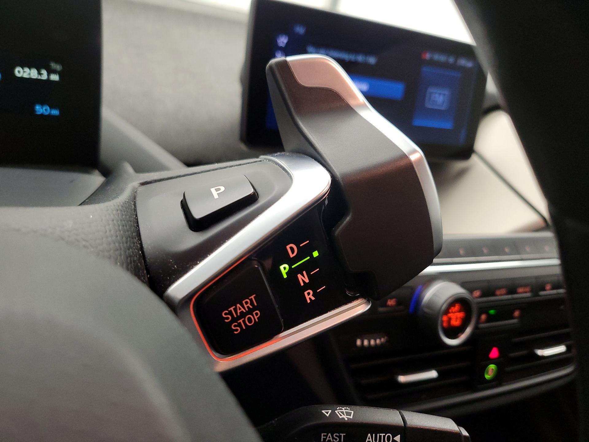 Thumbnail: 2018 BMW i3 - 18