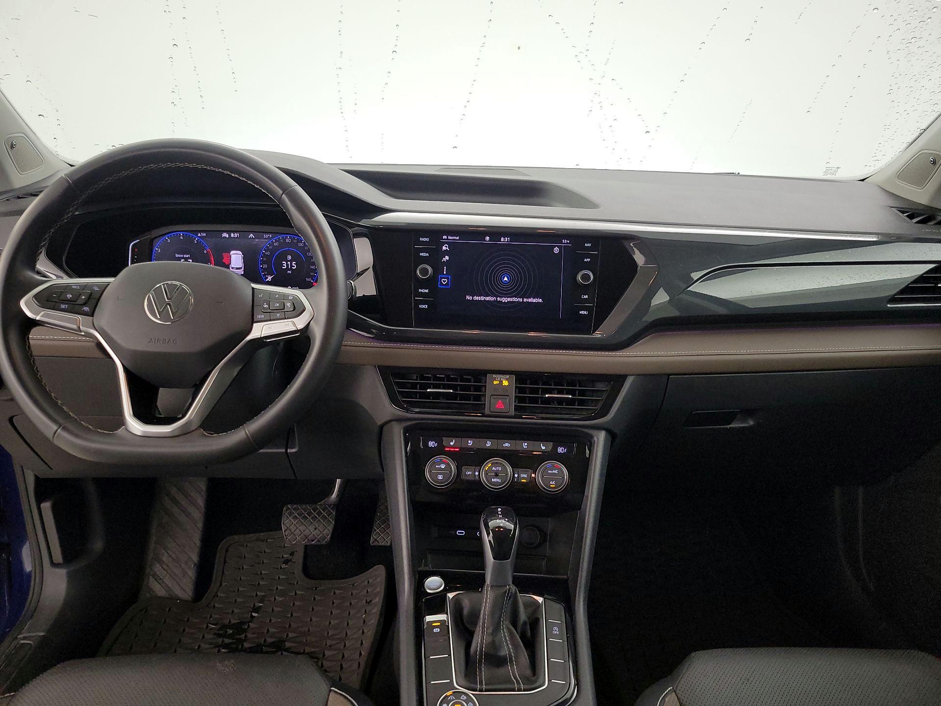 Thumbnail: 2022 Volkswagen Taos - 9