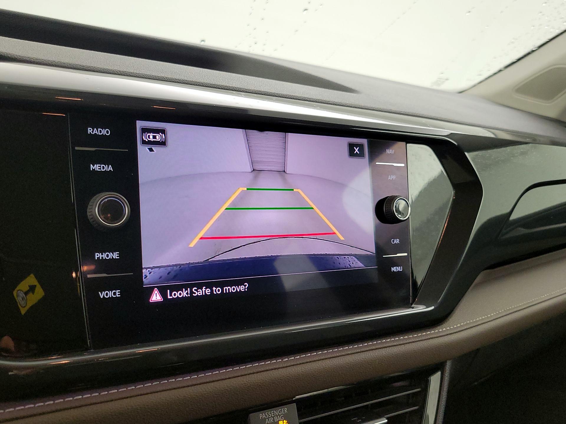 Thumbnail: 2022 Volkswagen Taos - 15