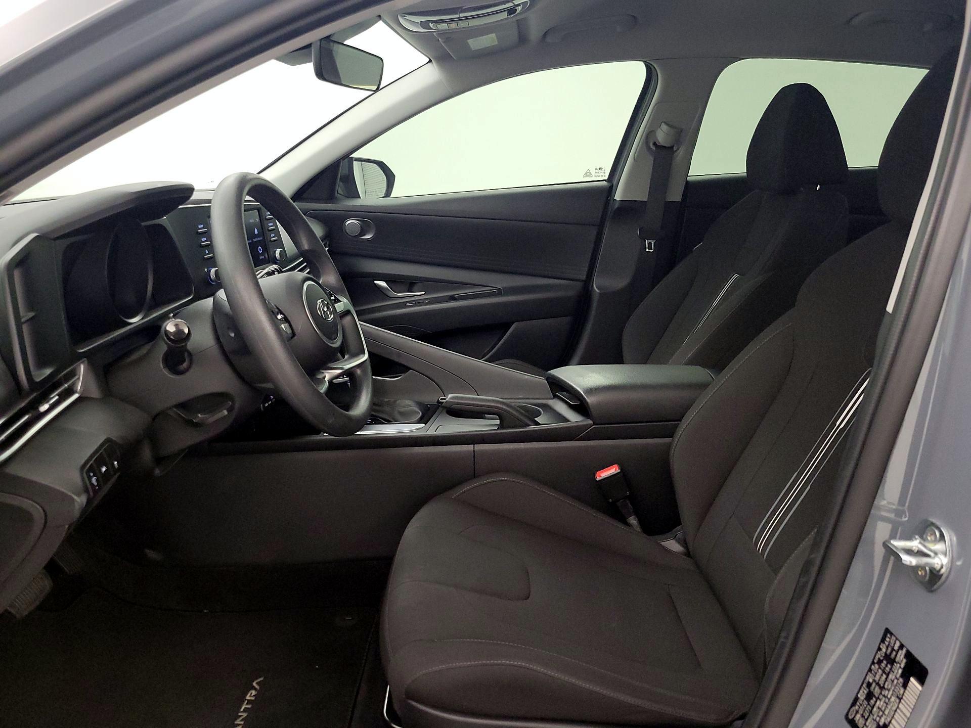 Thumbnail: 2021 Hyundai Elantra - 11