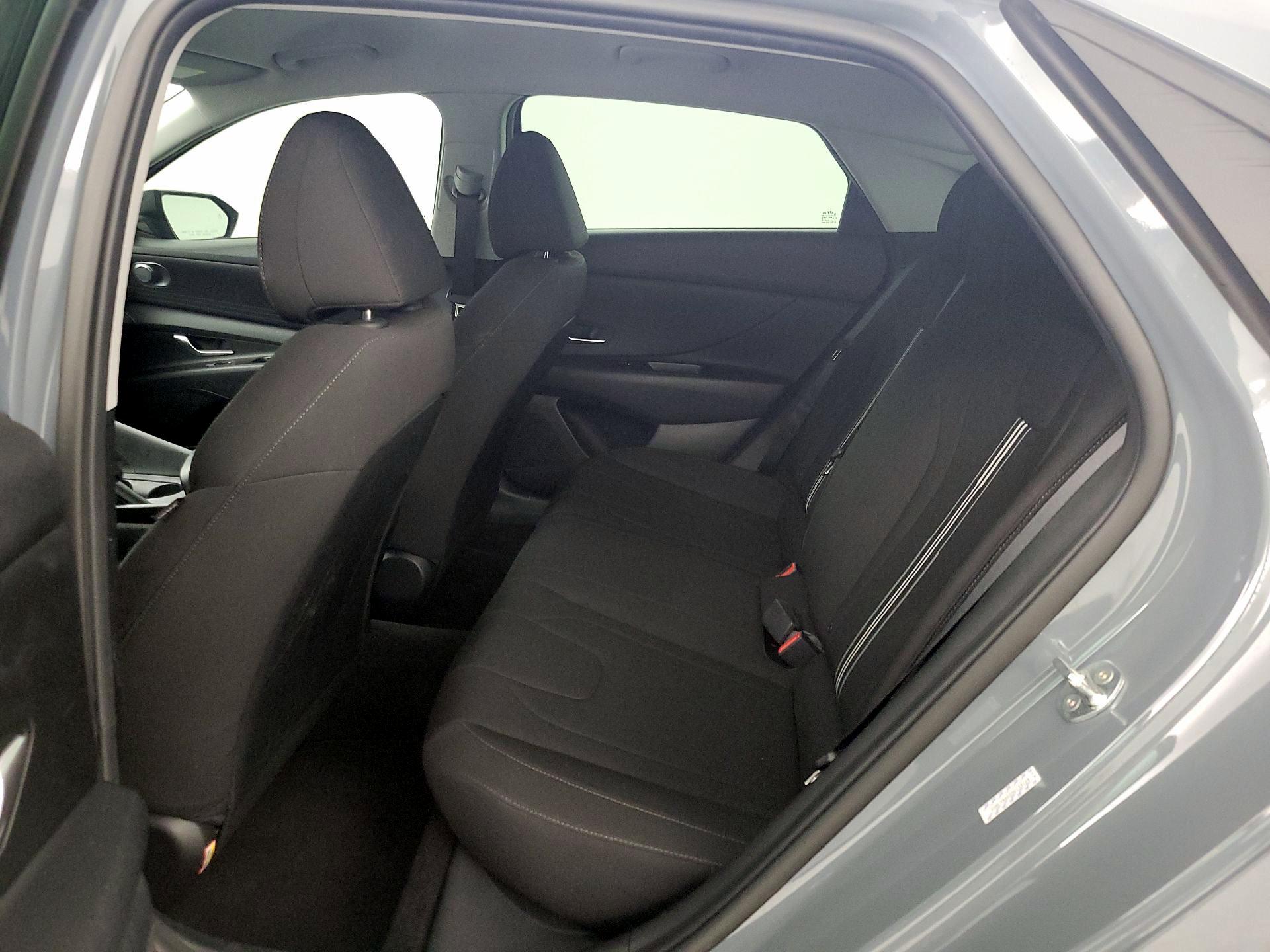 Thumbnail: 2021 Hyundai Elantra - 19