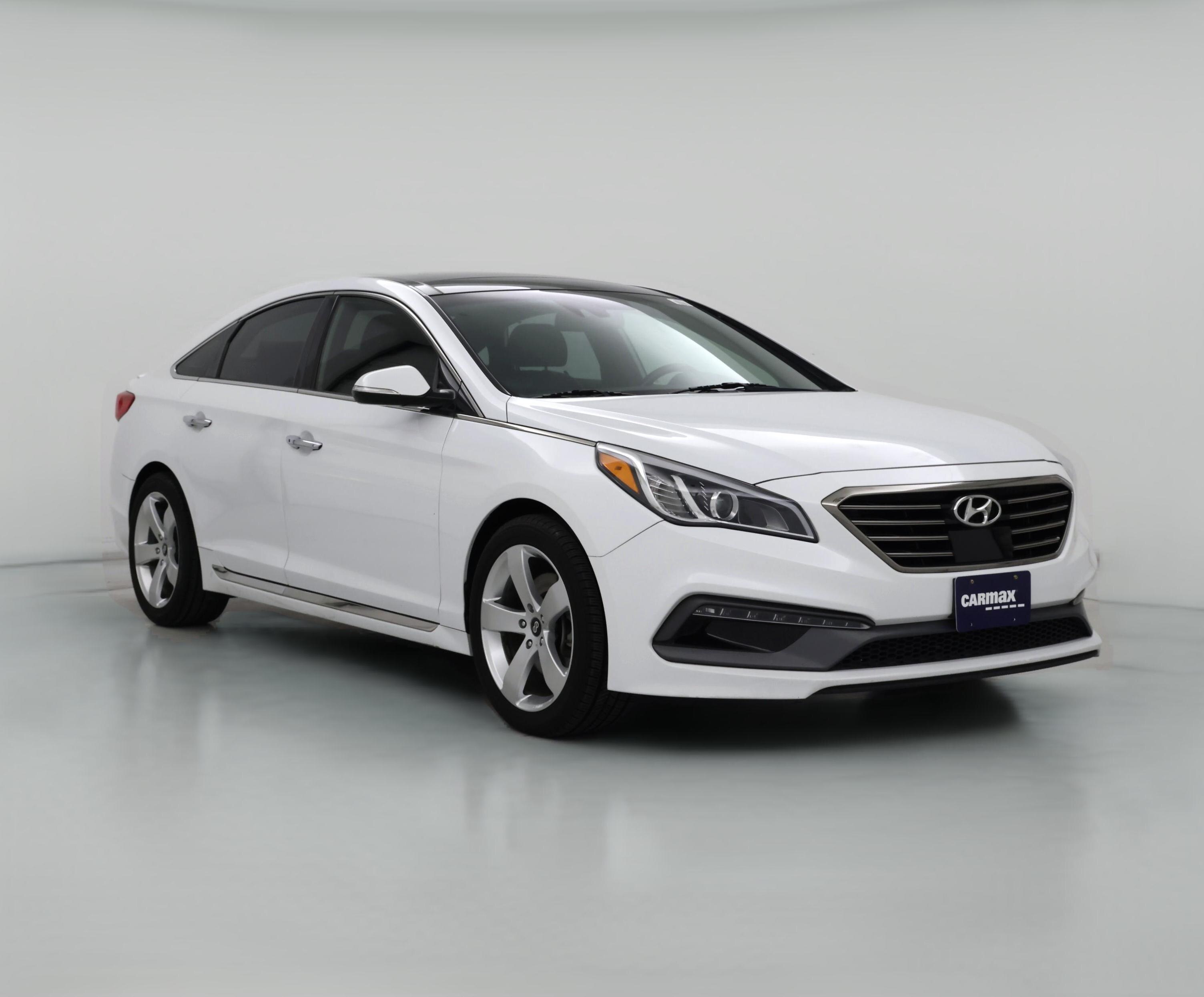 Thumbnail: 2015 Hyundai Sonata - 1
